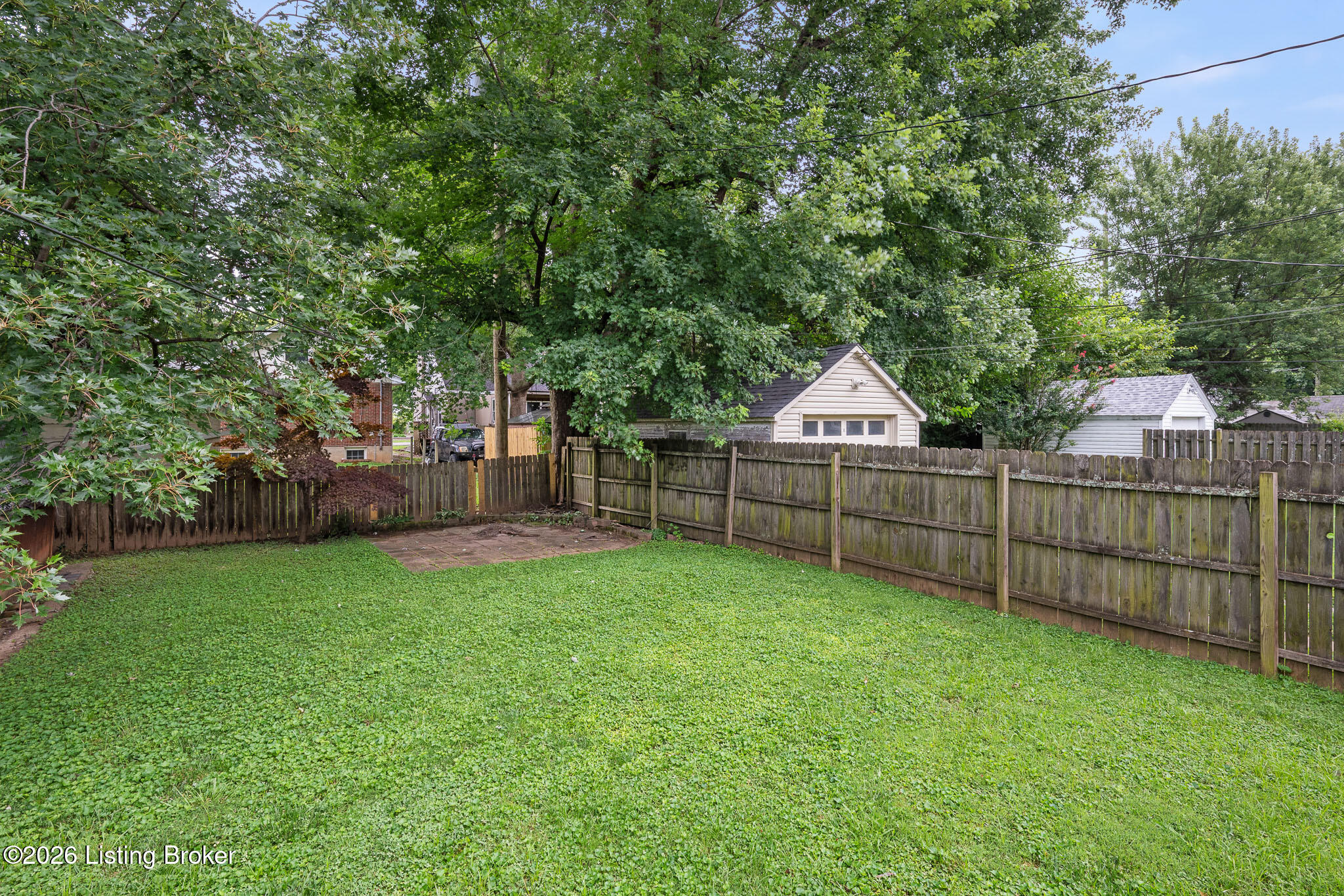 407 Macon Ave Property Photo 34