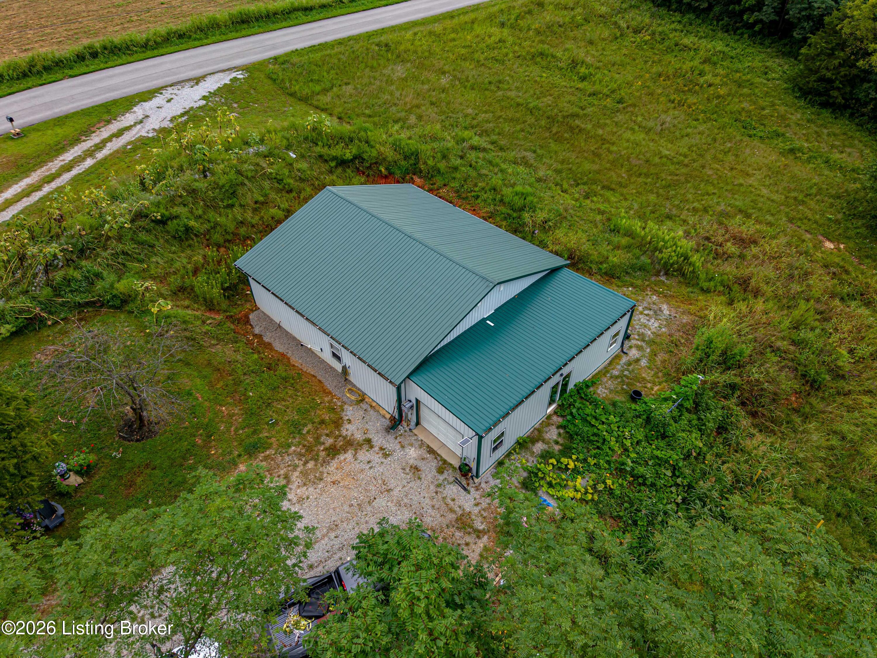 295 Bray Ridge Rd Property Photo 1