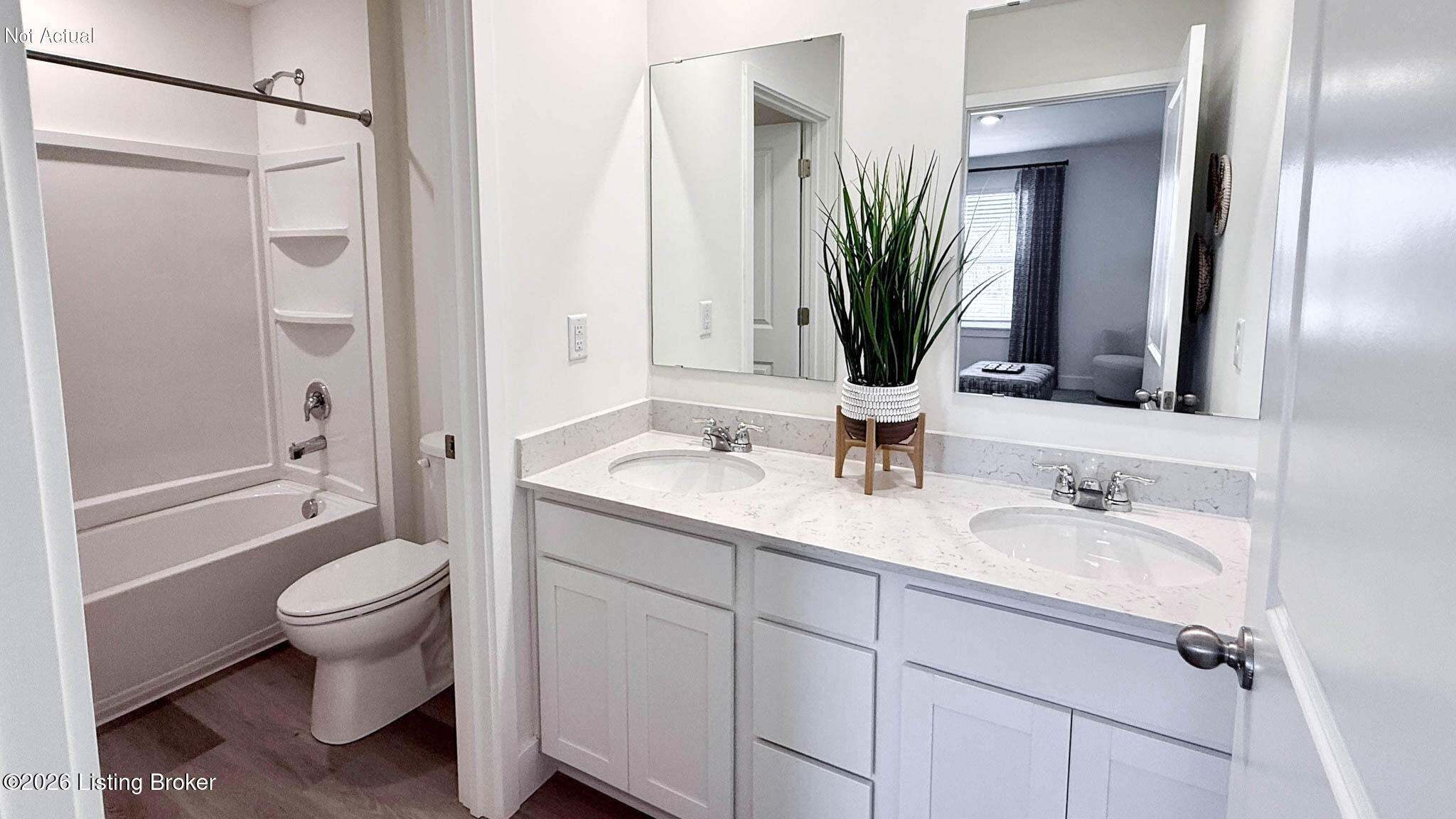 8122 Cedar Pointe Dr Property Photo 24