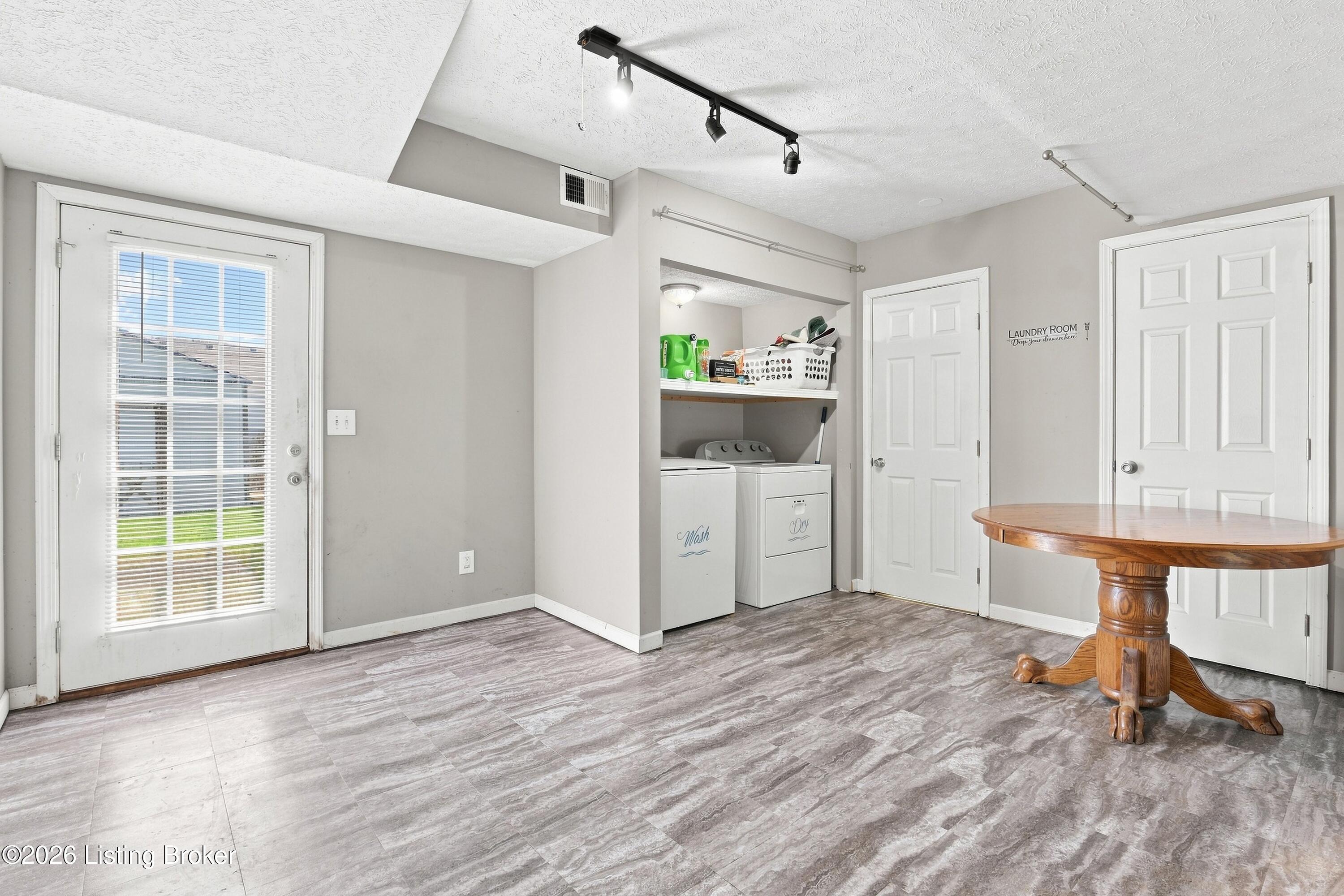 464 Hensley Rd Property Photo 36
