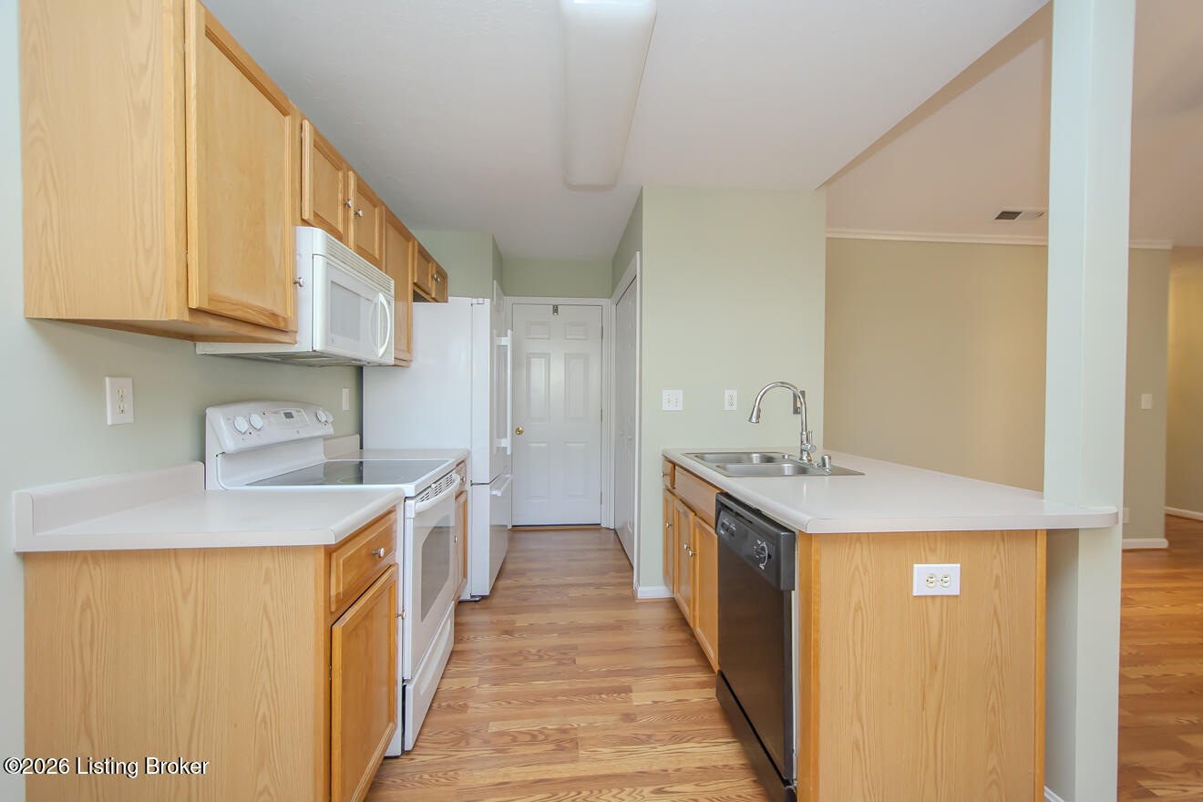 11107 Brook Bend Ct Property Photo 11