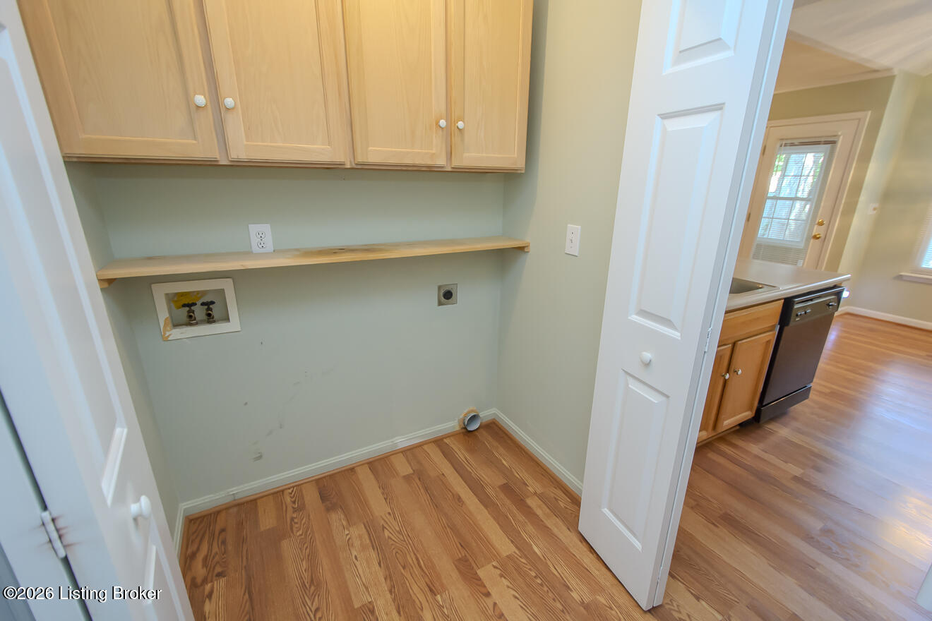 11107 Brook Bend Ct Property Photo 13