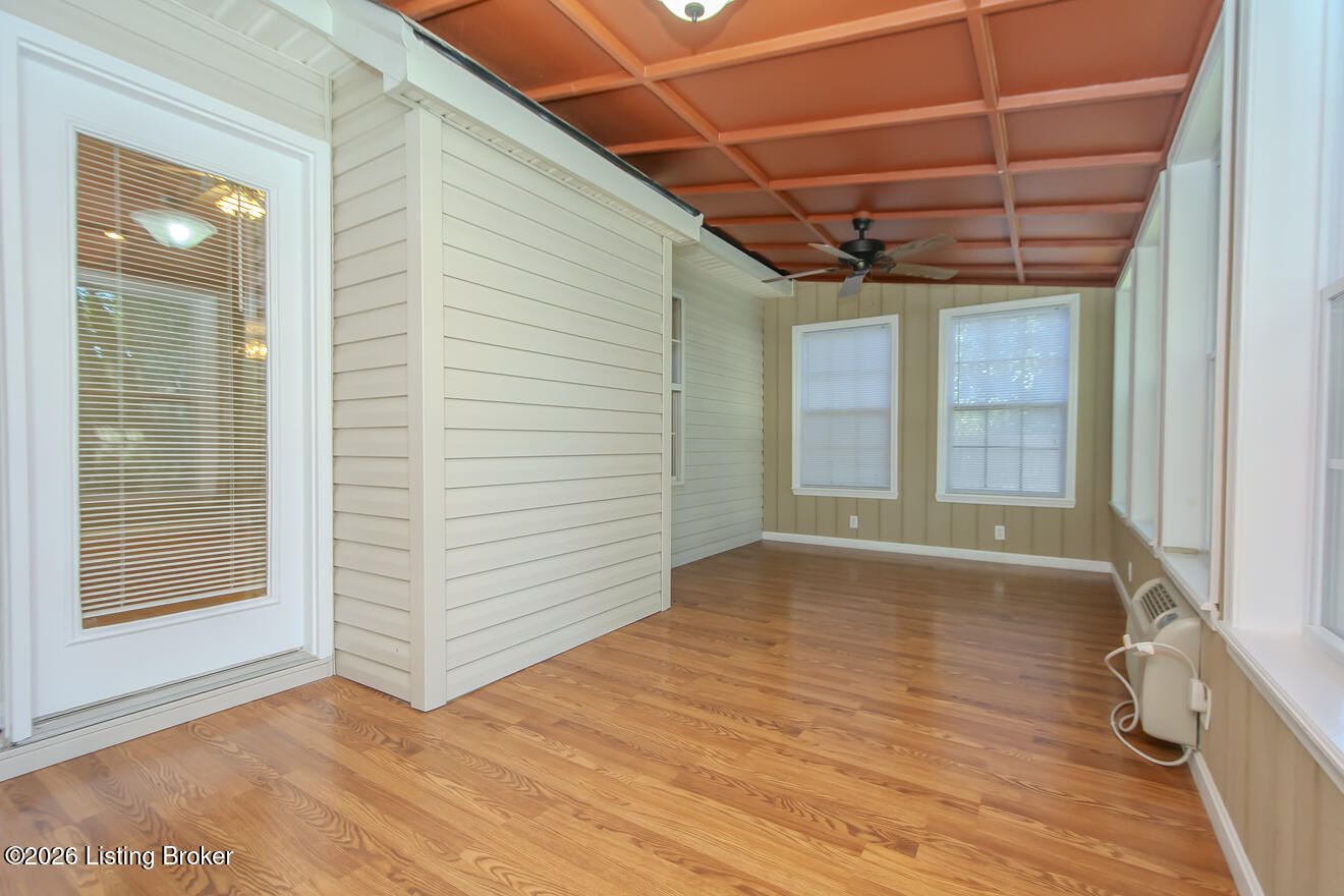 11107 Brook Bend Ct Property Photo 14