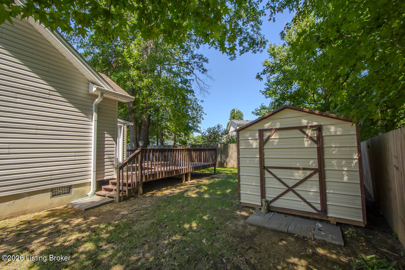 11107 Brook Bend Ct Property Photo 38