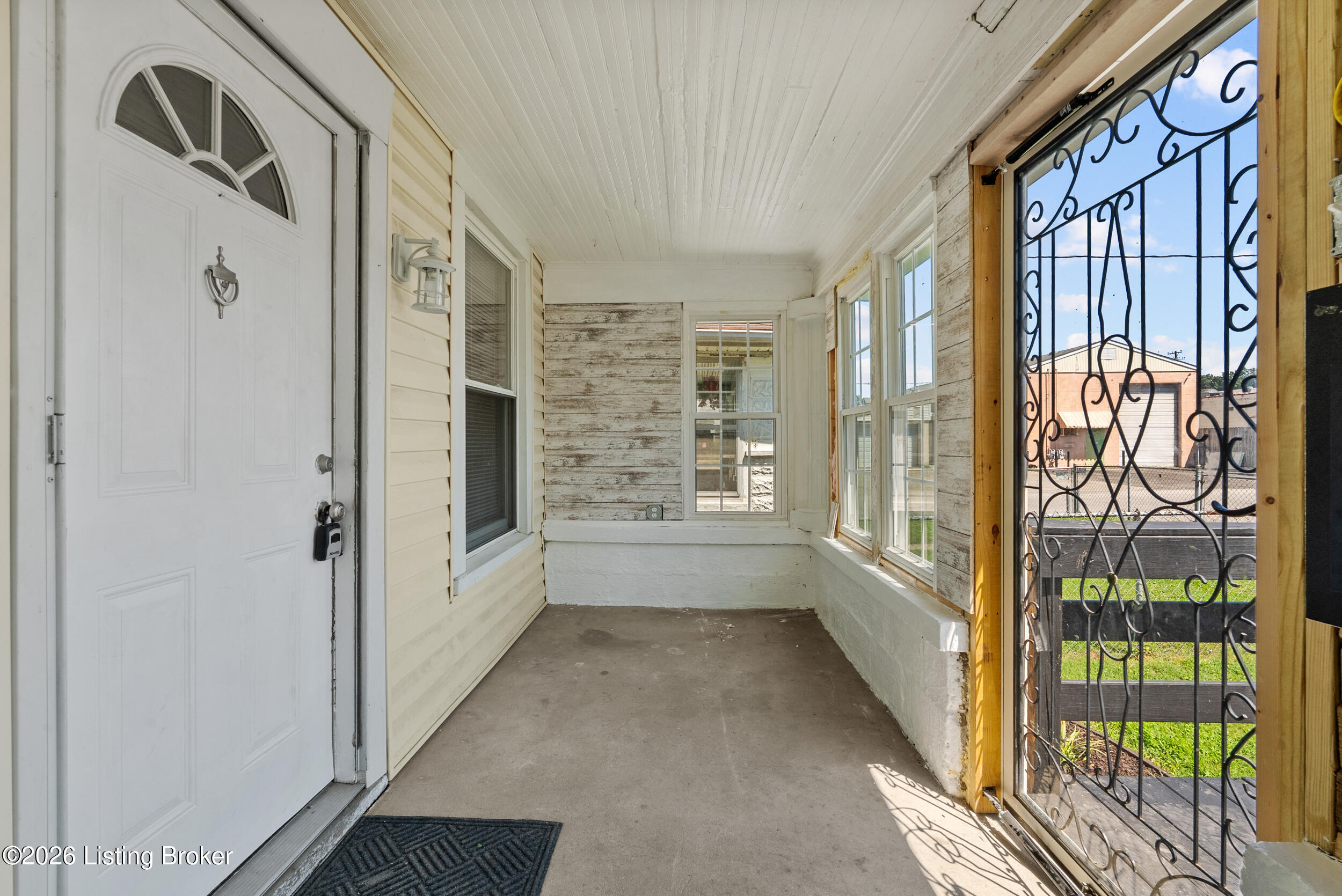 3514 Woodruff Ave Property Photo 3