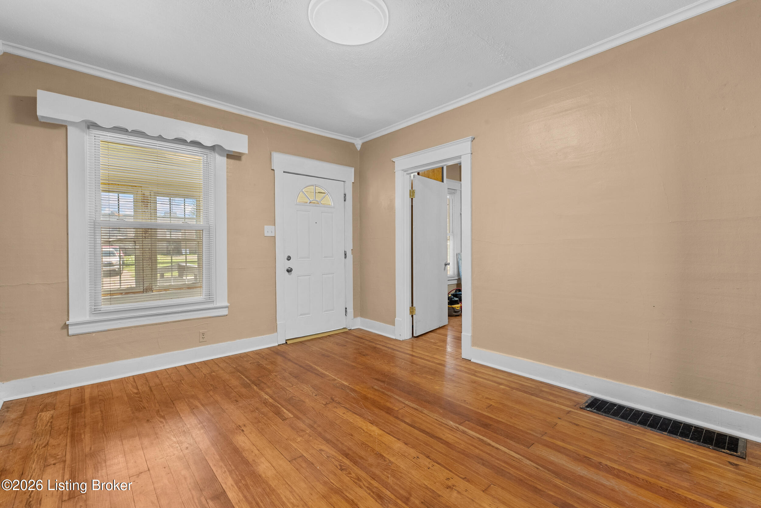 3514 Woodruff Ave Property Photo 17