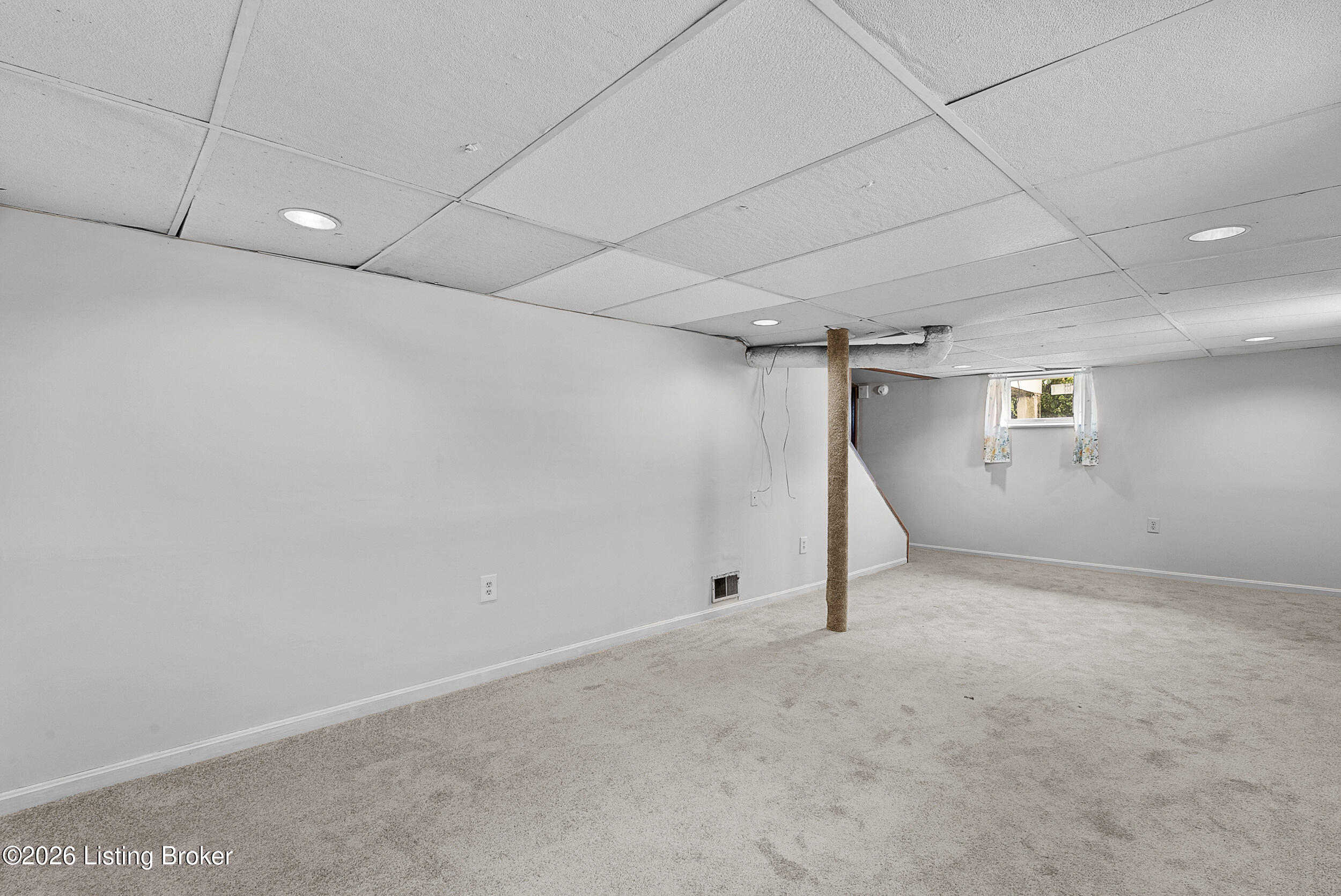 834 Beecher St Property Photo 22