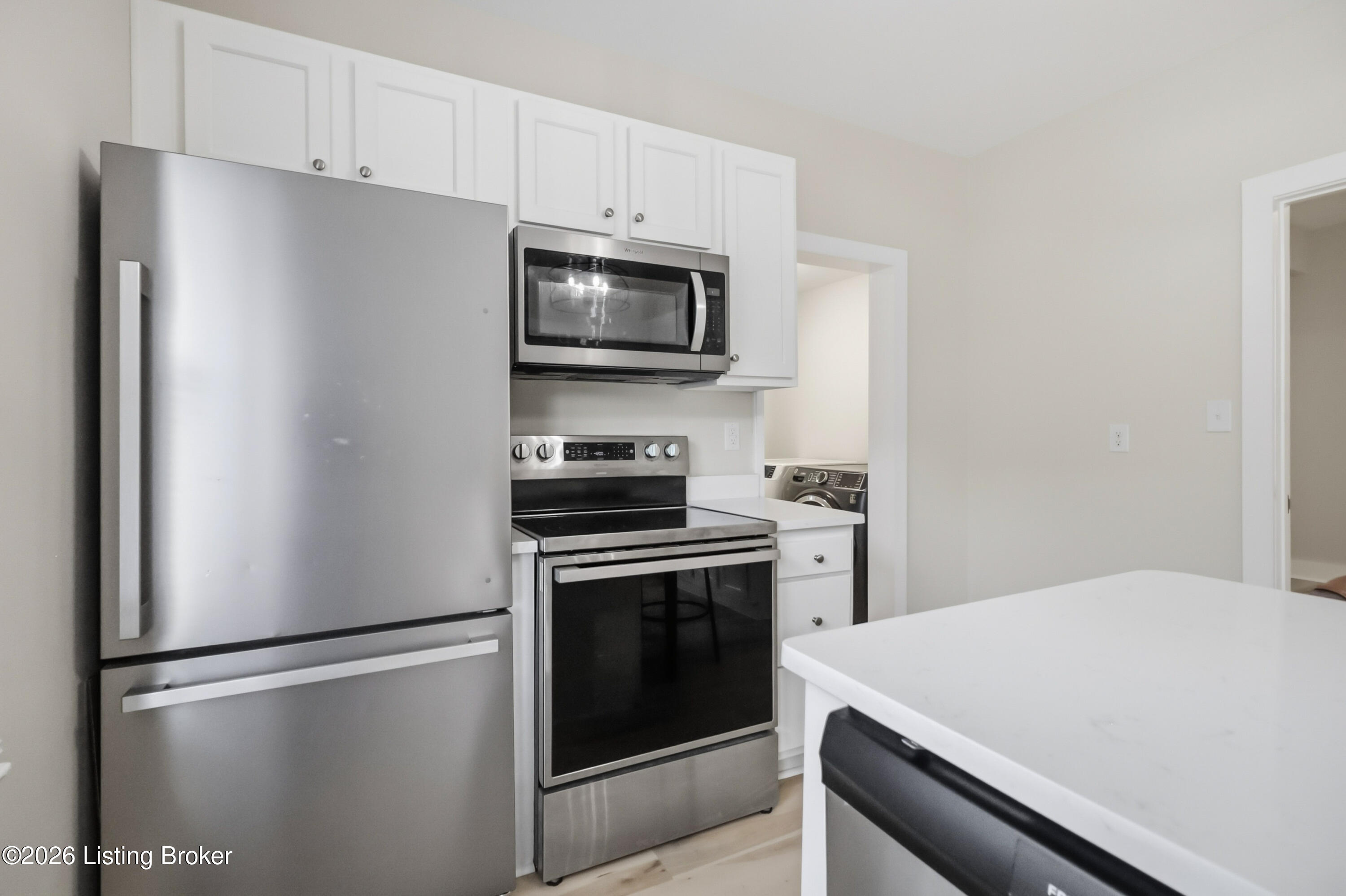 1526 Taylor Ave Property Photo 14