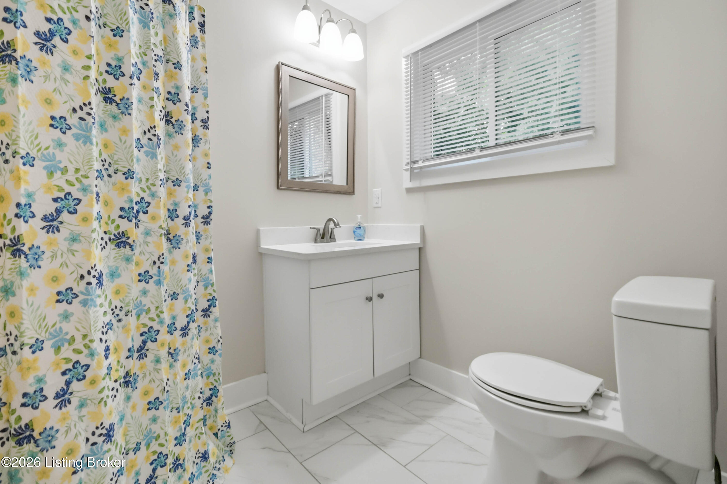 1526 Taylor Ave Property Photo 21