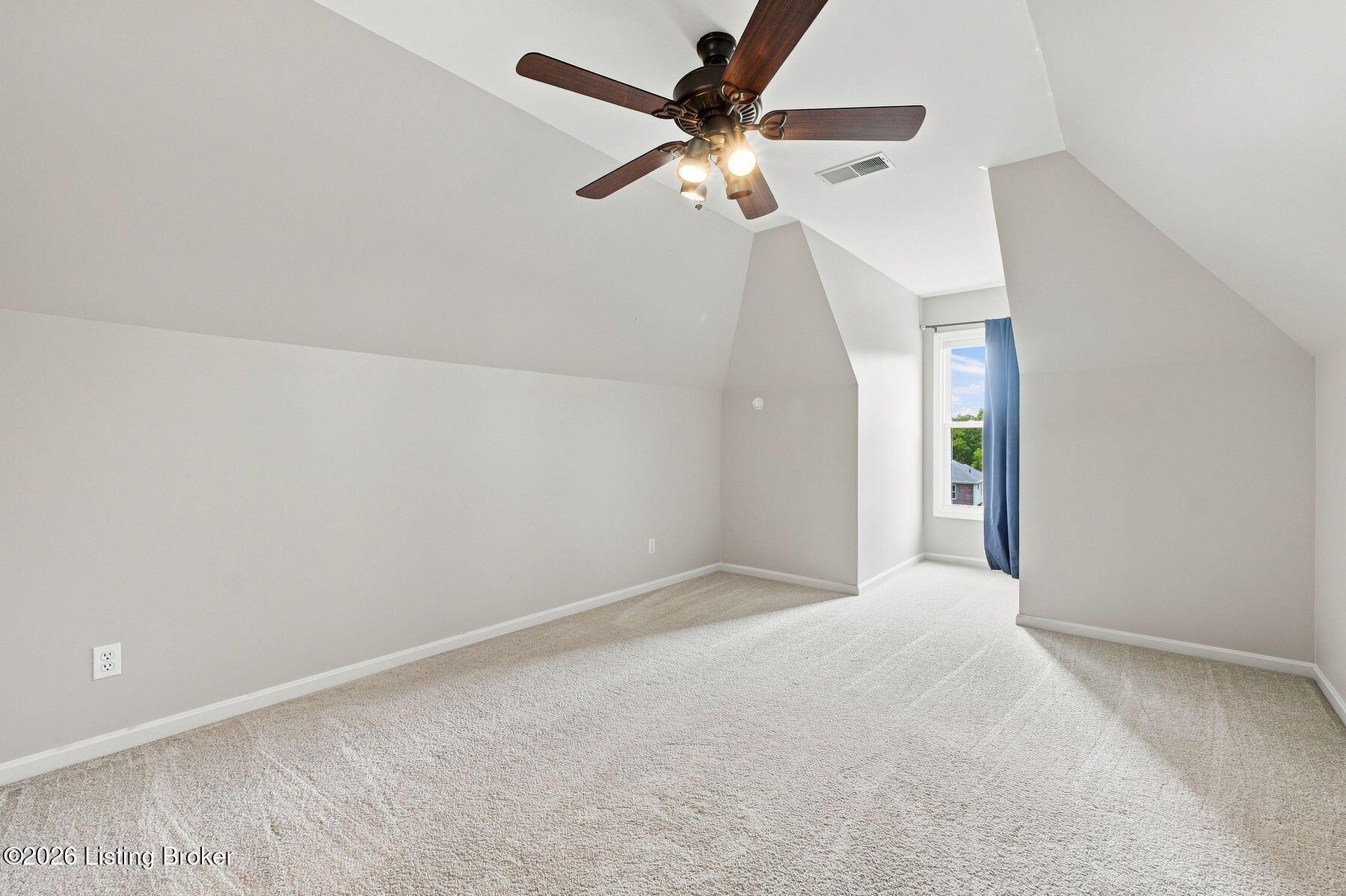 5506 Cross Creek Dr Property Photo 30