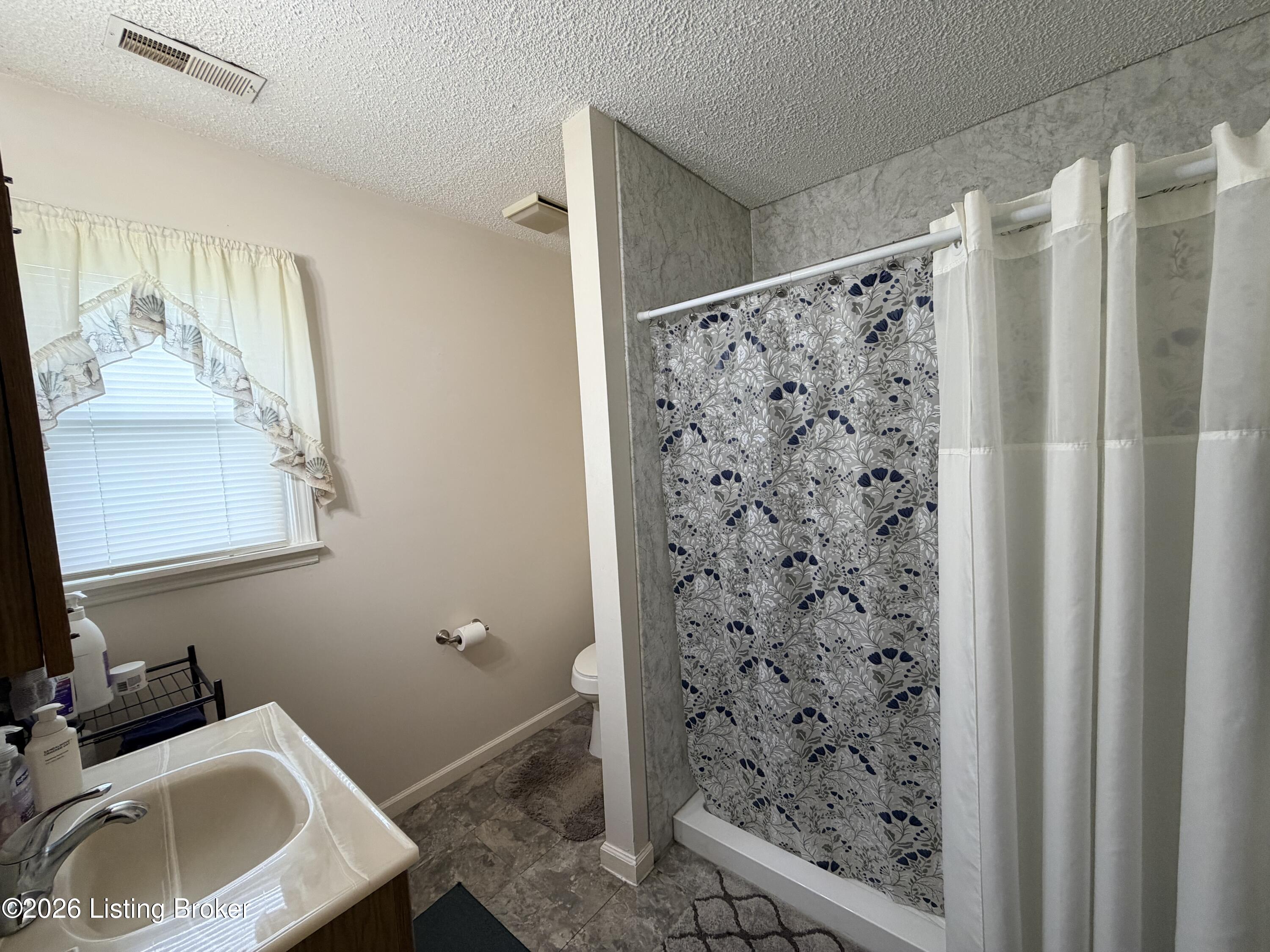 97 Summerfield Ct Property Photo 19