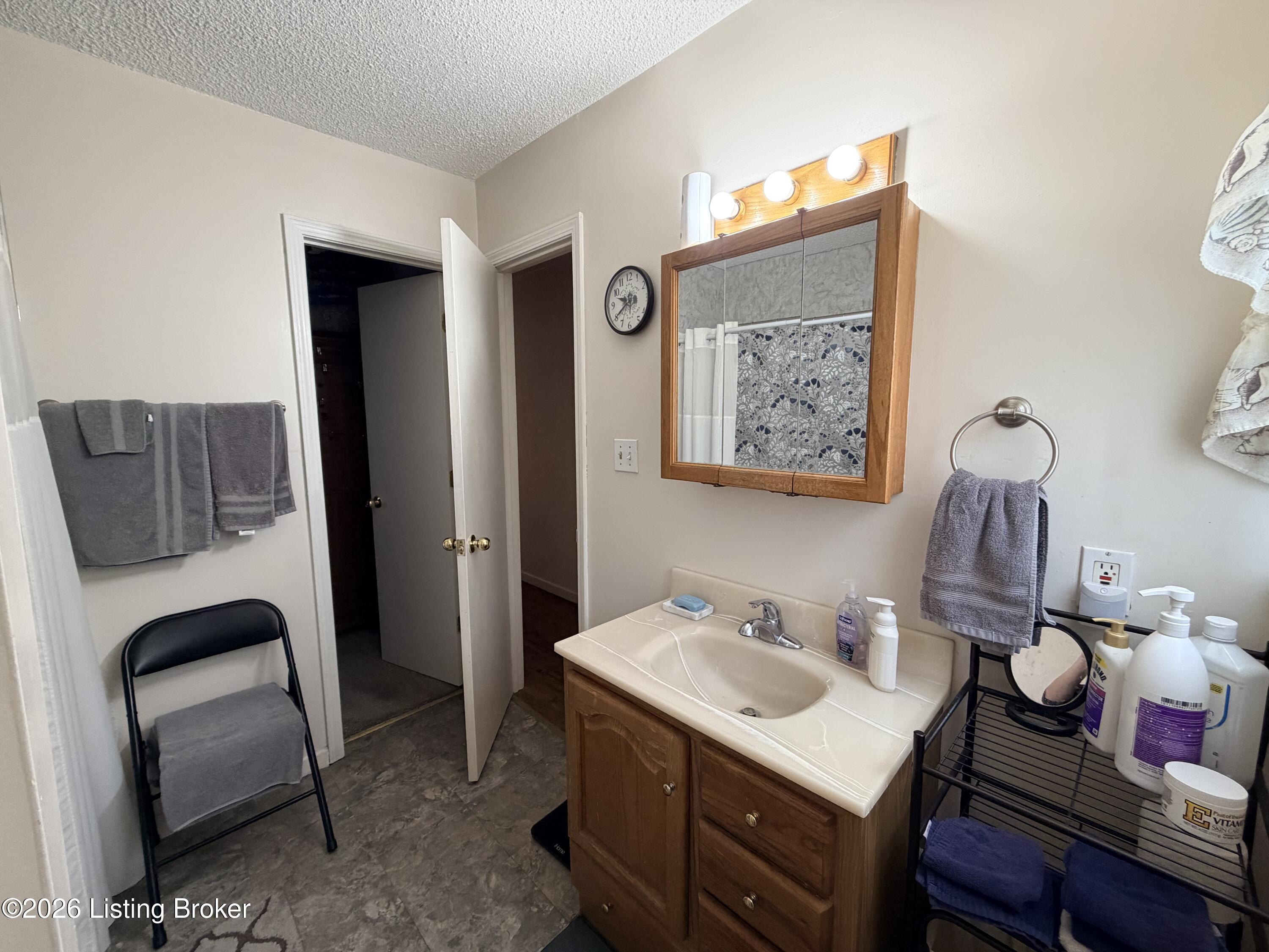97 Summerfield Ct Property Photo 20