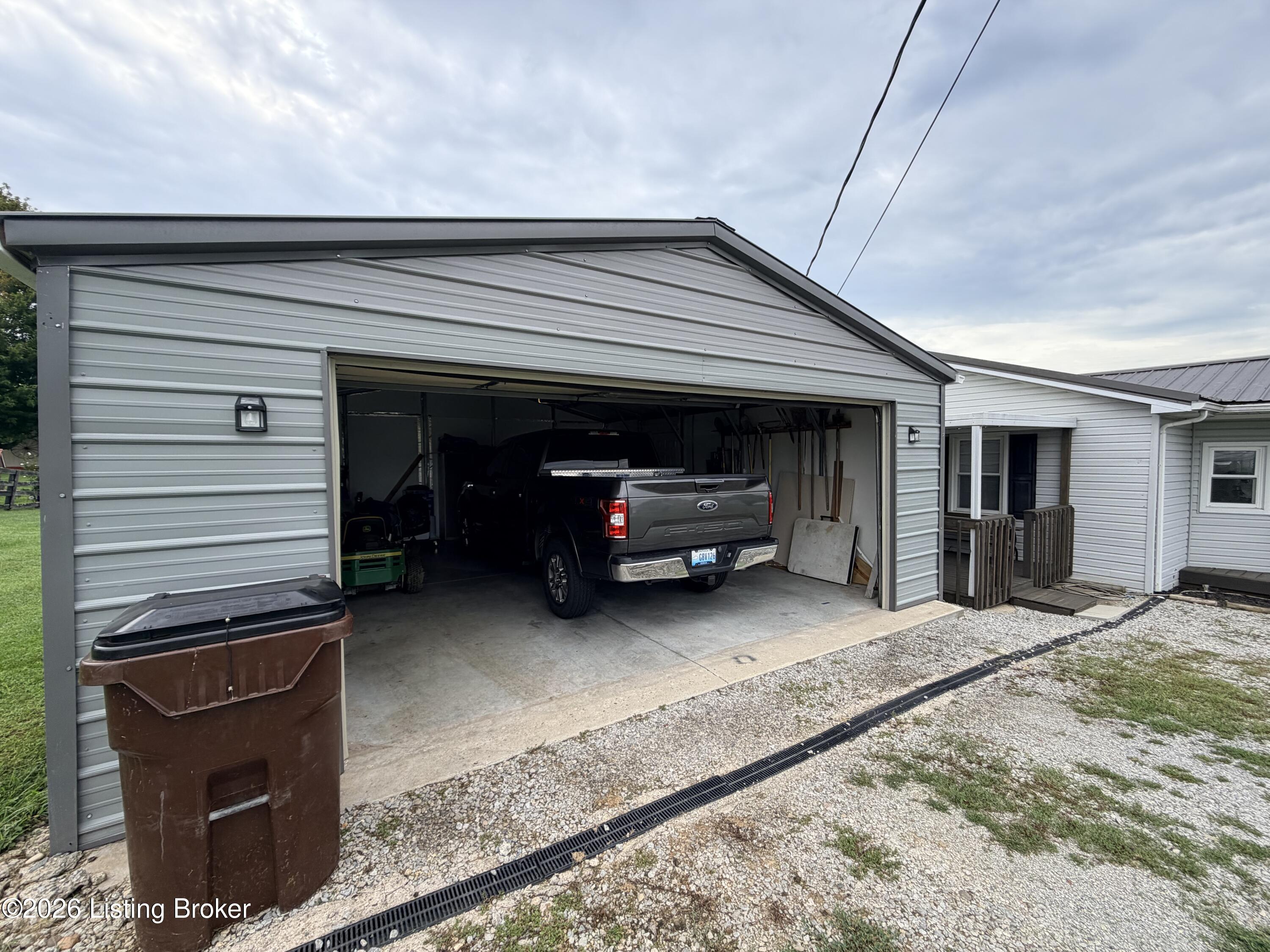 97 Summerfield Ct Property Photo 24