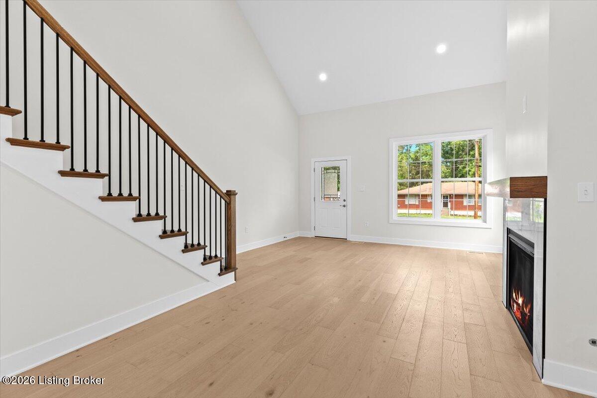 6702 Shirley Ave Property Photo 13