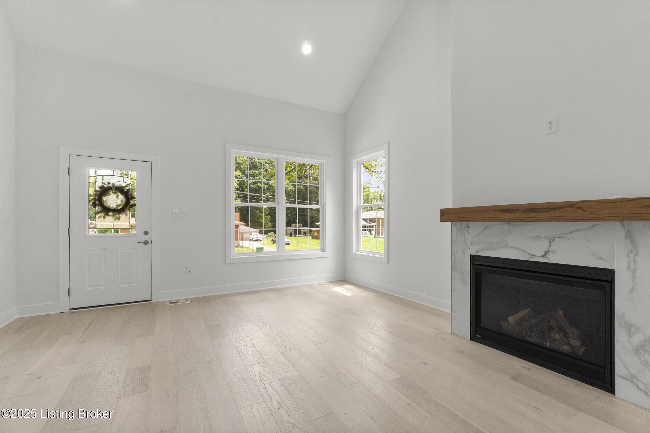 6702 Shirley Ave Property Photo 14