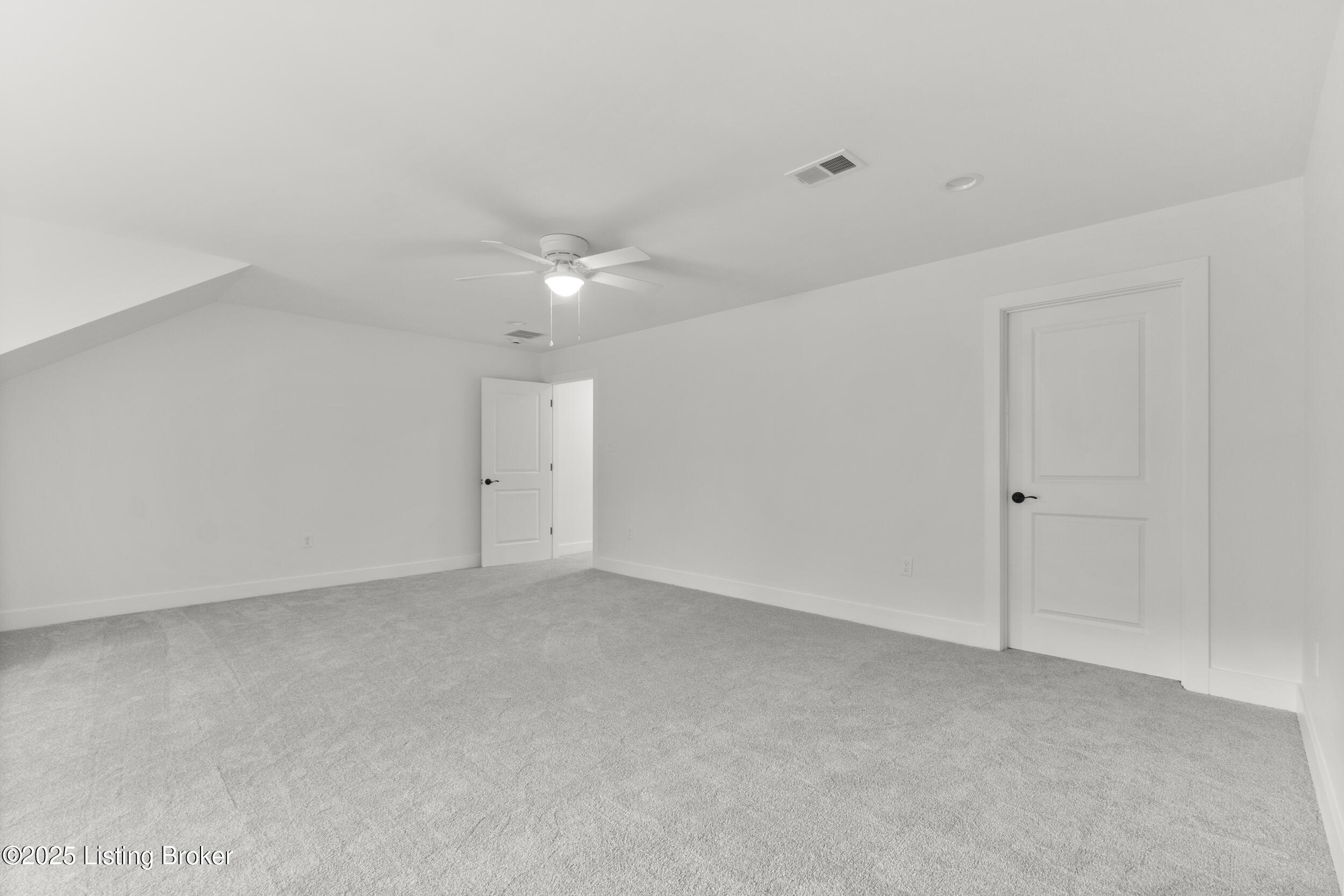 6702 Shirley Ave Property Photo 32