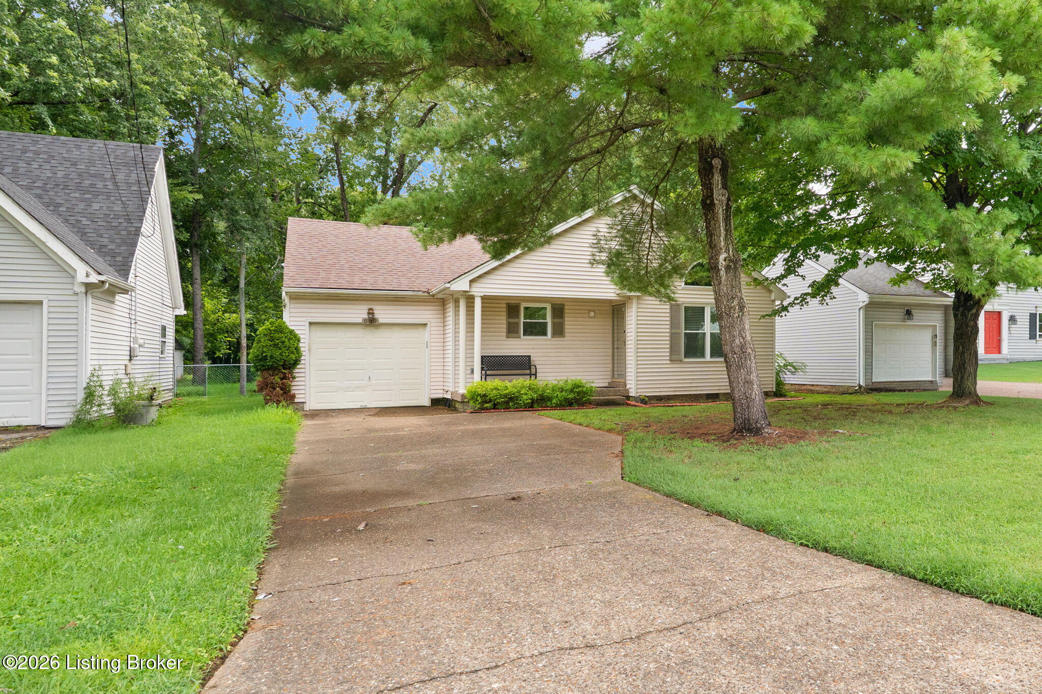 609 Fenley Ave Property Photo 1