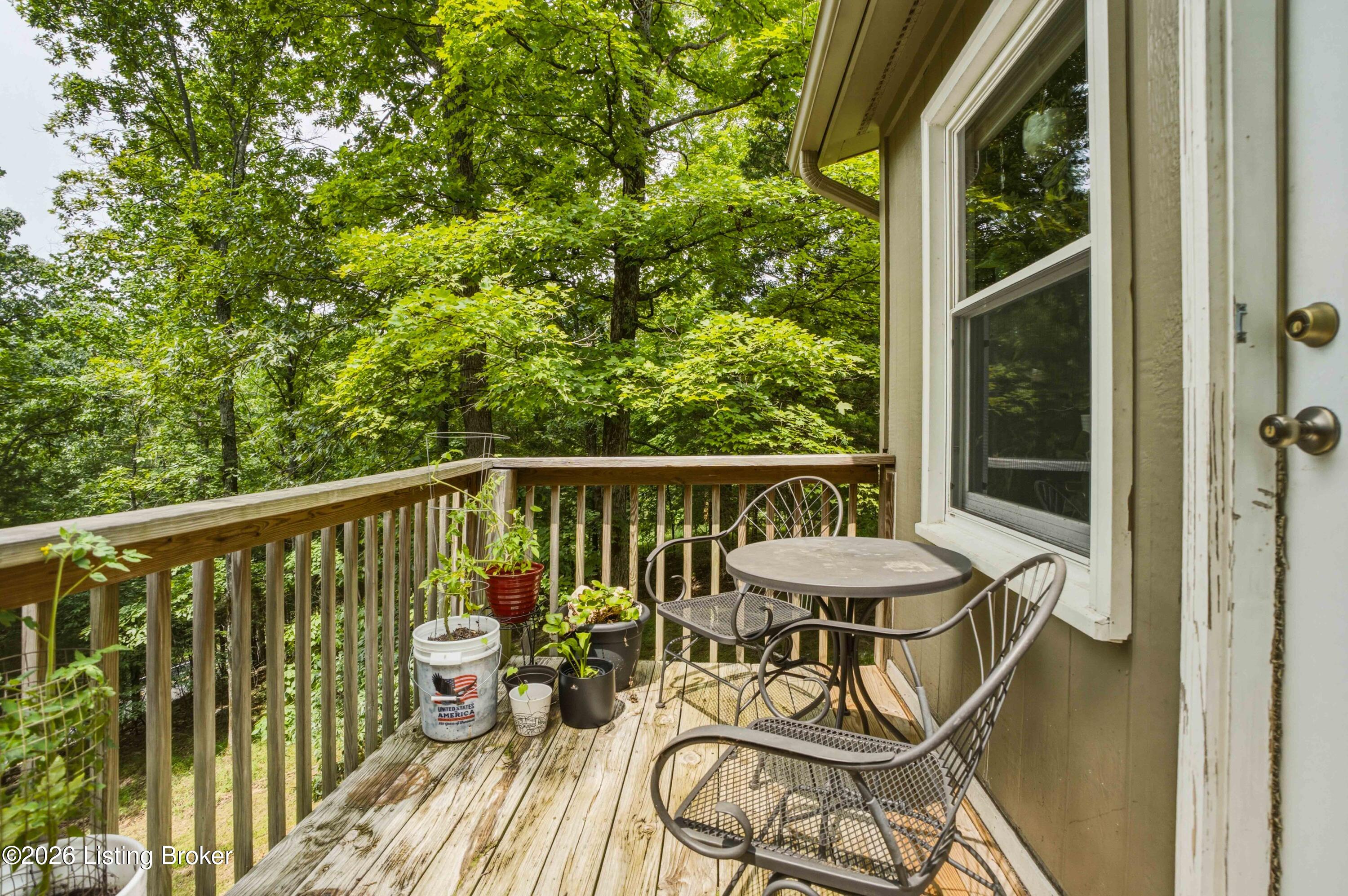 957 Wildflower Ridge Rd Property Photo 13