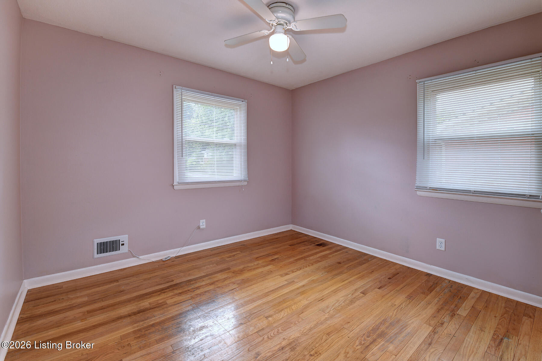 4813 Glenna Way Property Photo 18