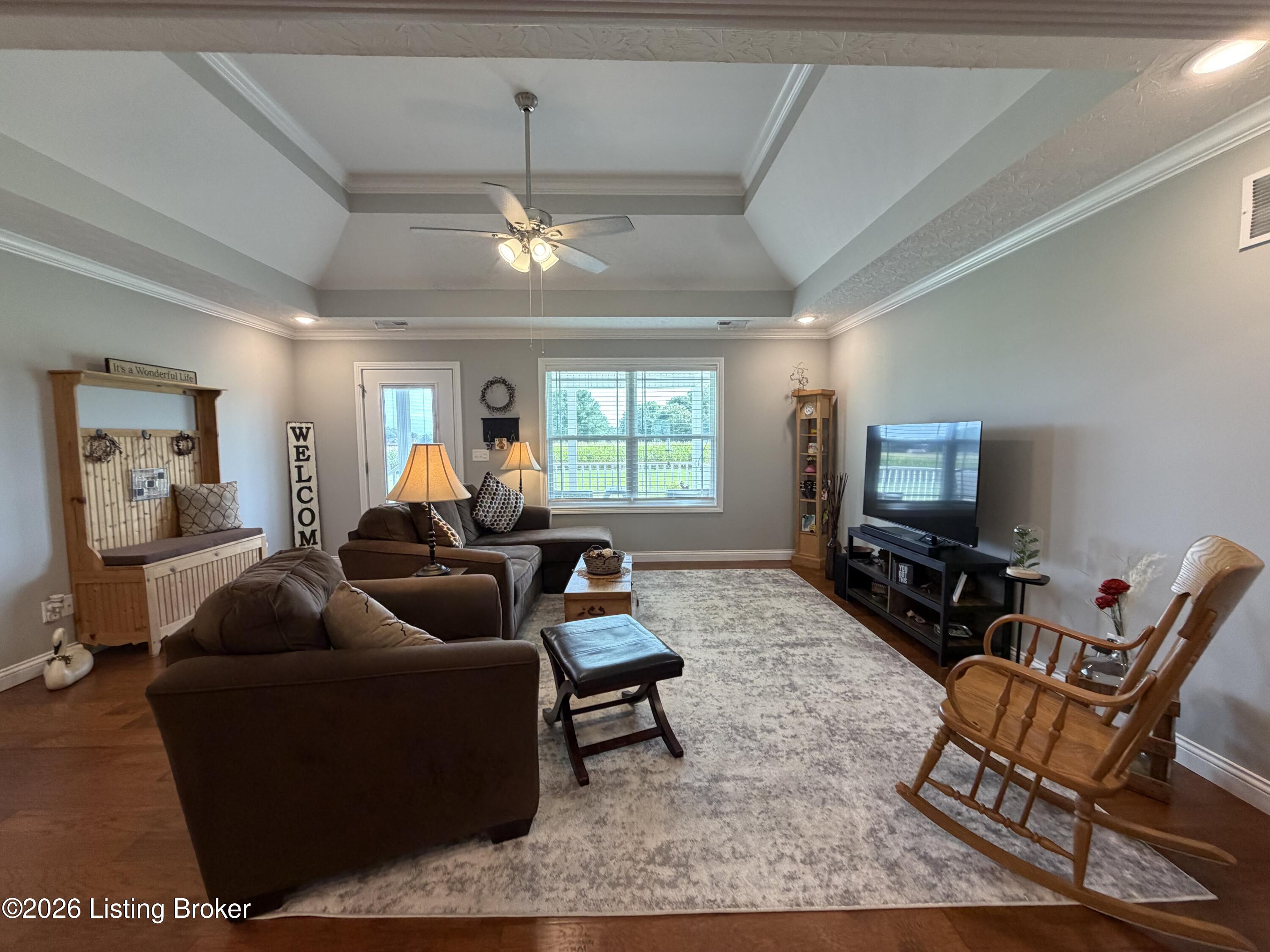 203 Brookside St Property Photo 5