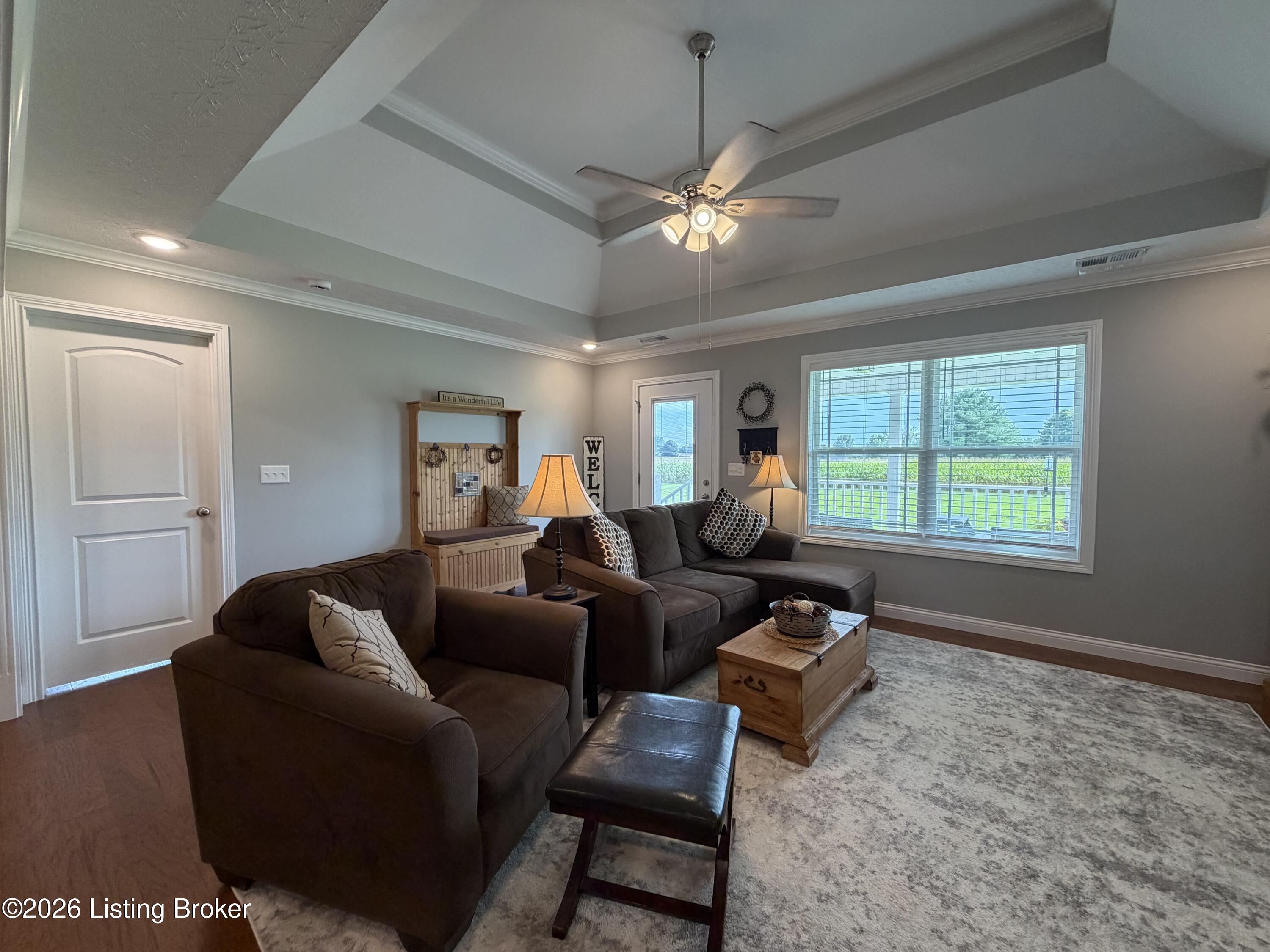 203 Brookside St Property Photo 6