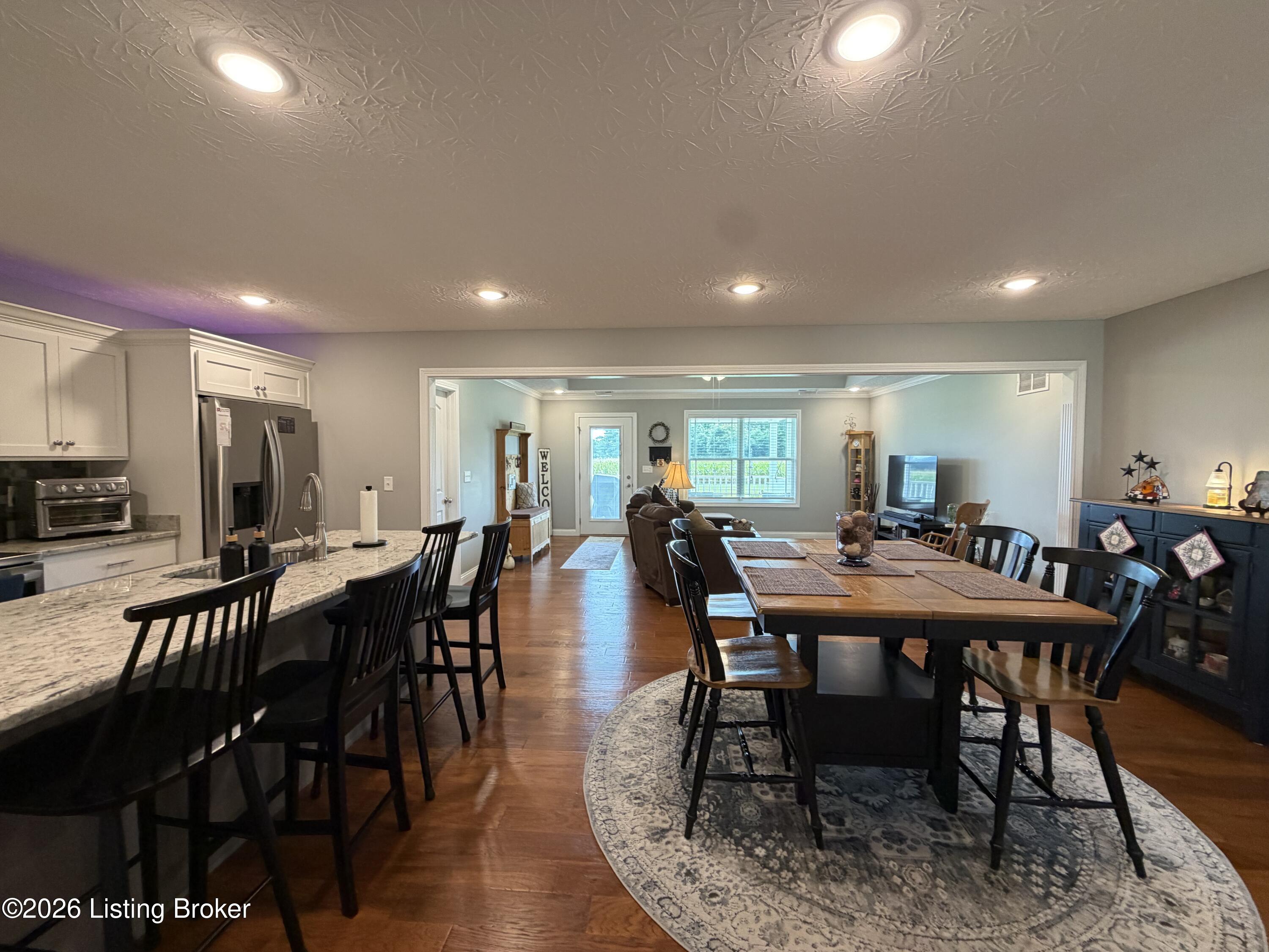 203 Brookside St Property Photo 12