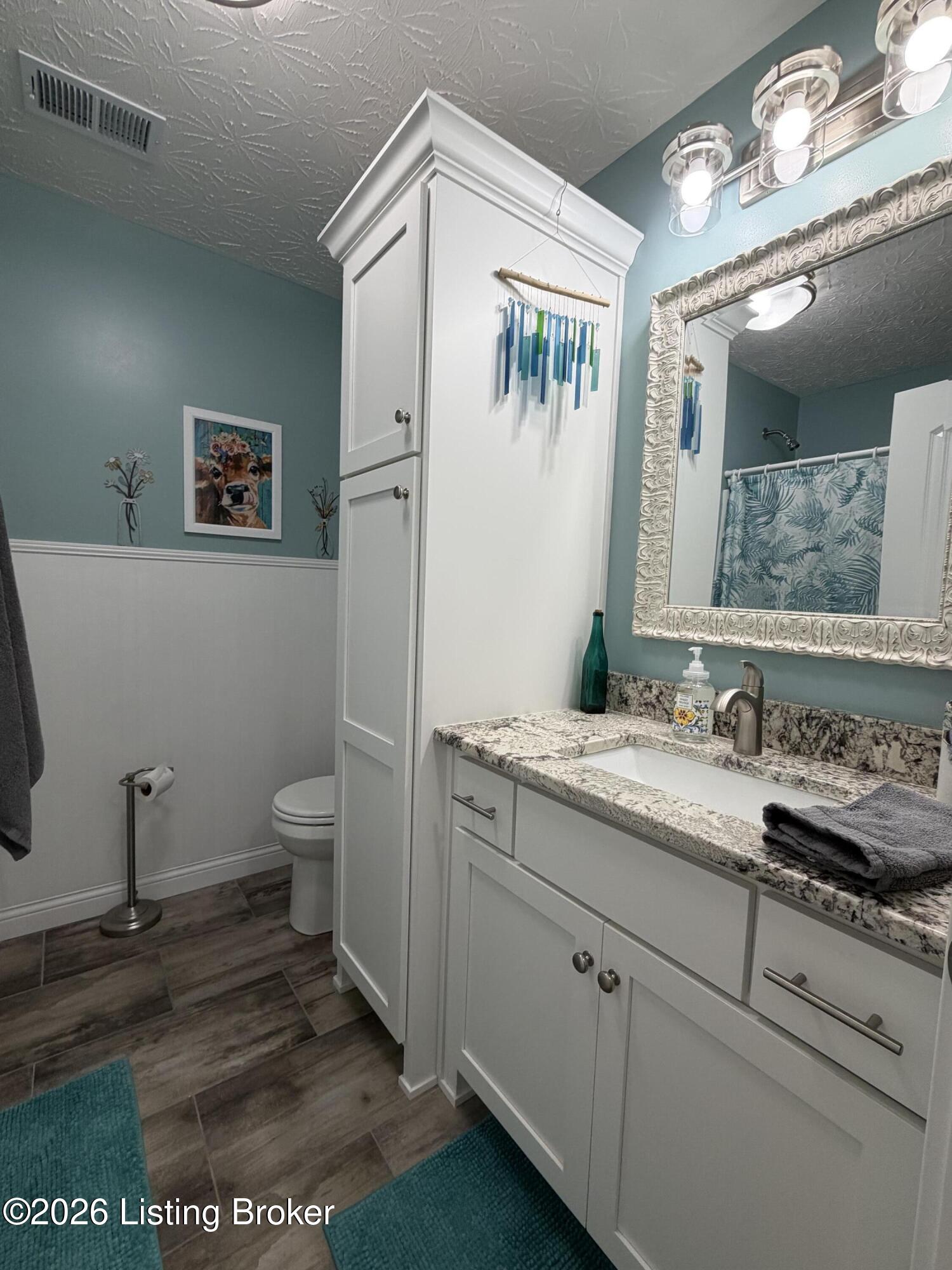 203 Brookside St Property Photo 19