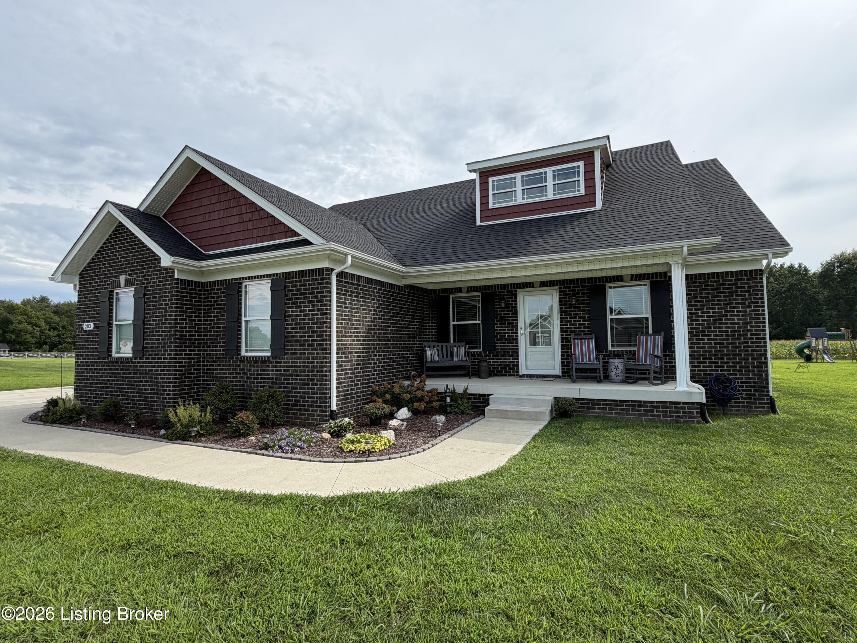 203 Brookside St Property Photo 43