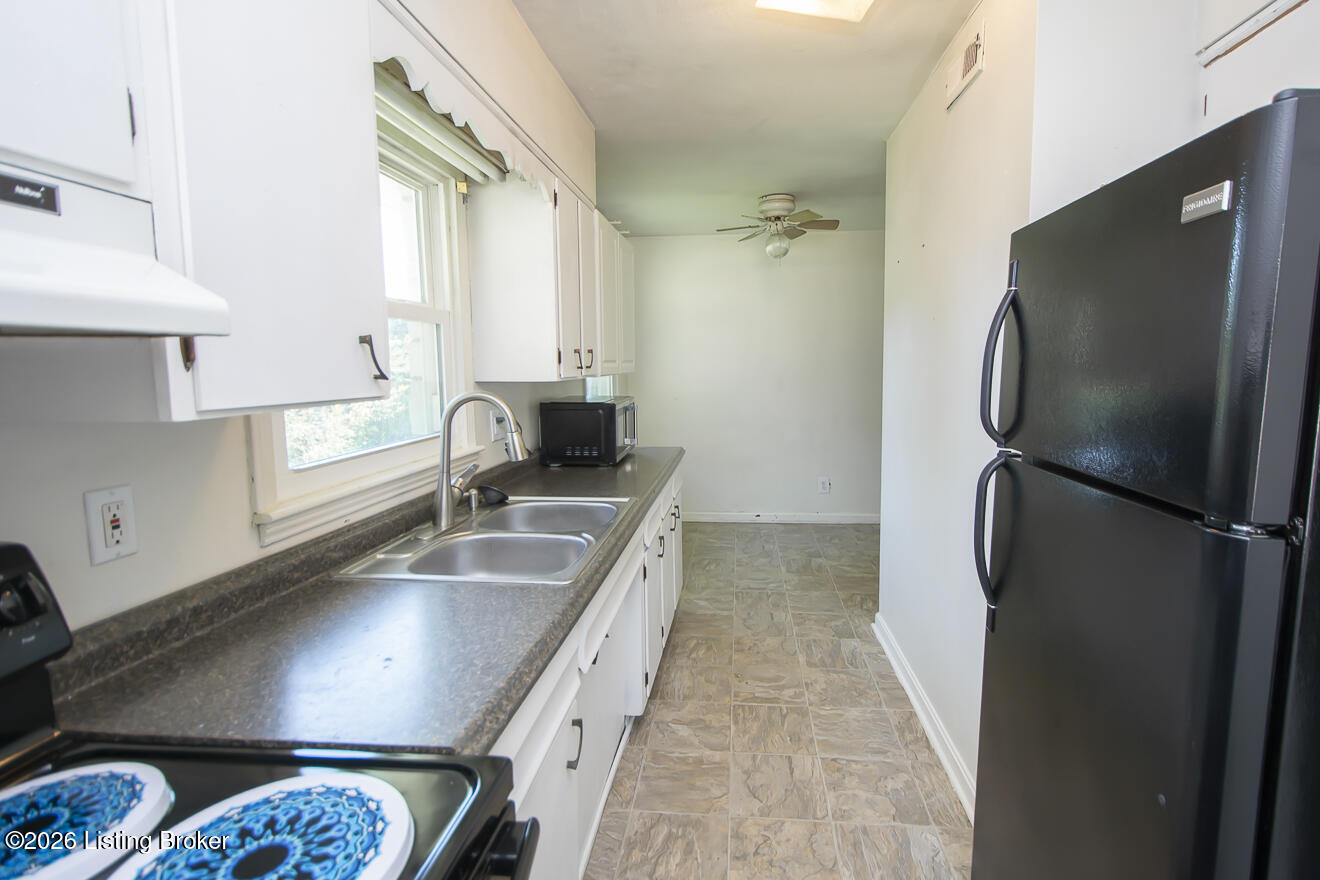 413 Ecchappe Ln Property Photo 10