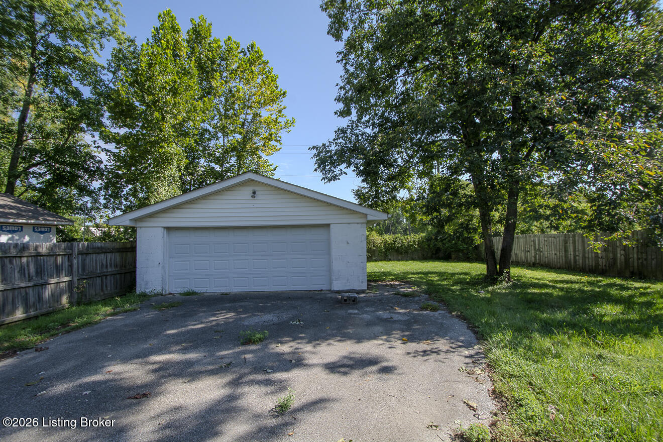 413 Ecchappe Ln Property Photo 26