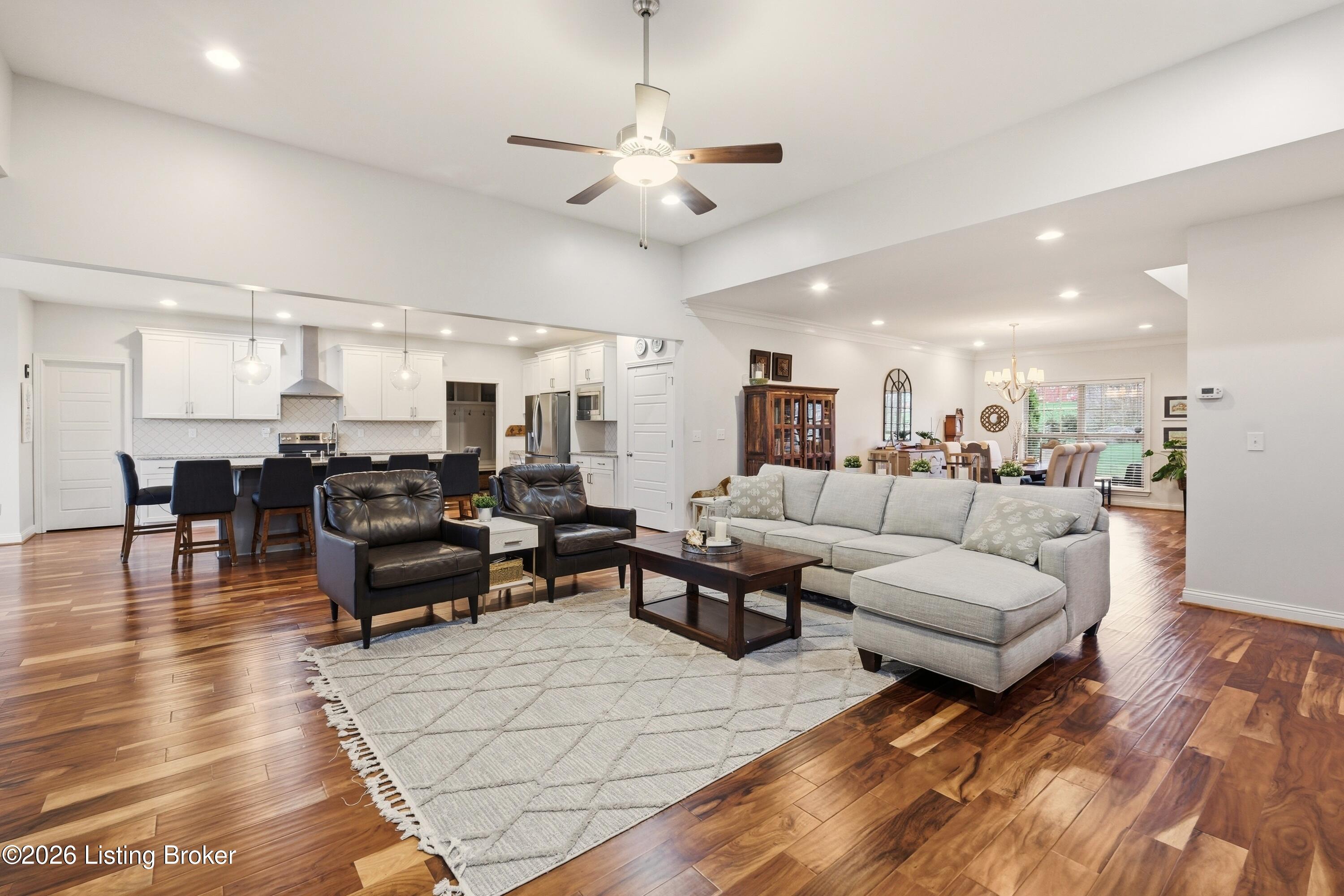 201 Champions Way Property Photo 3
