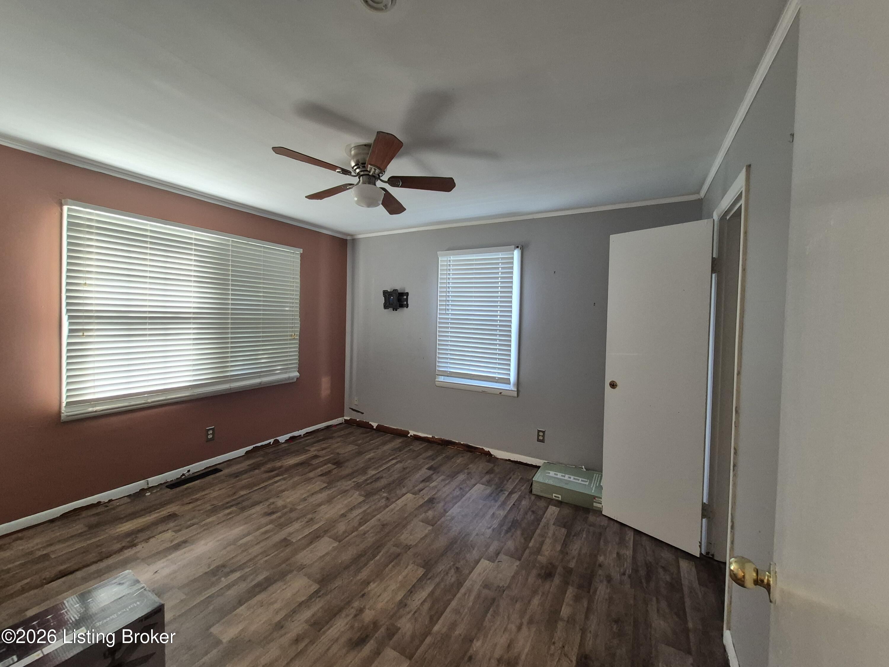 126 Hazel Lawn Dr Property Photo 8