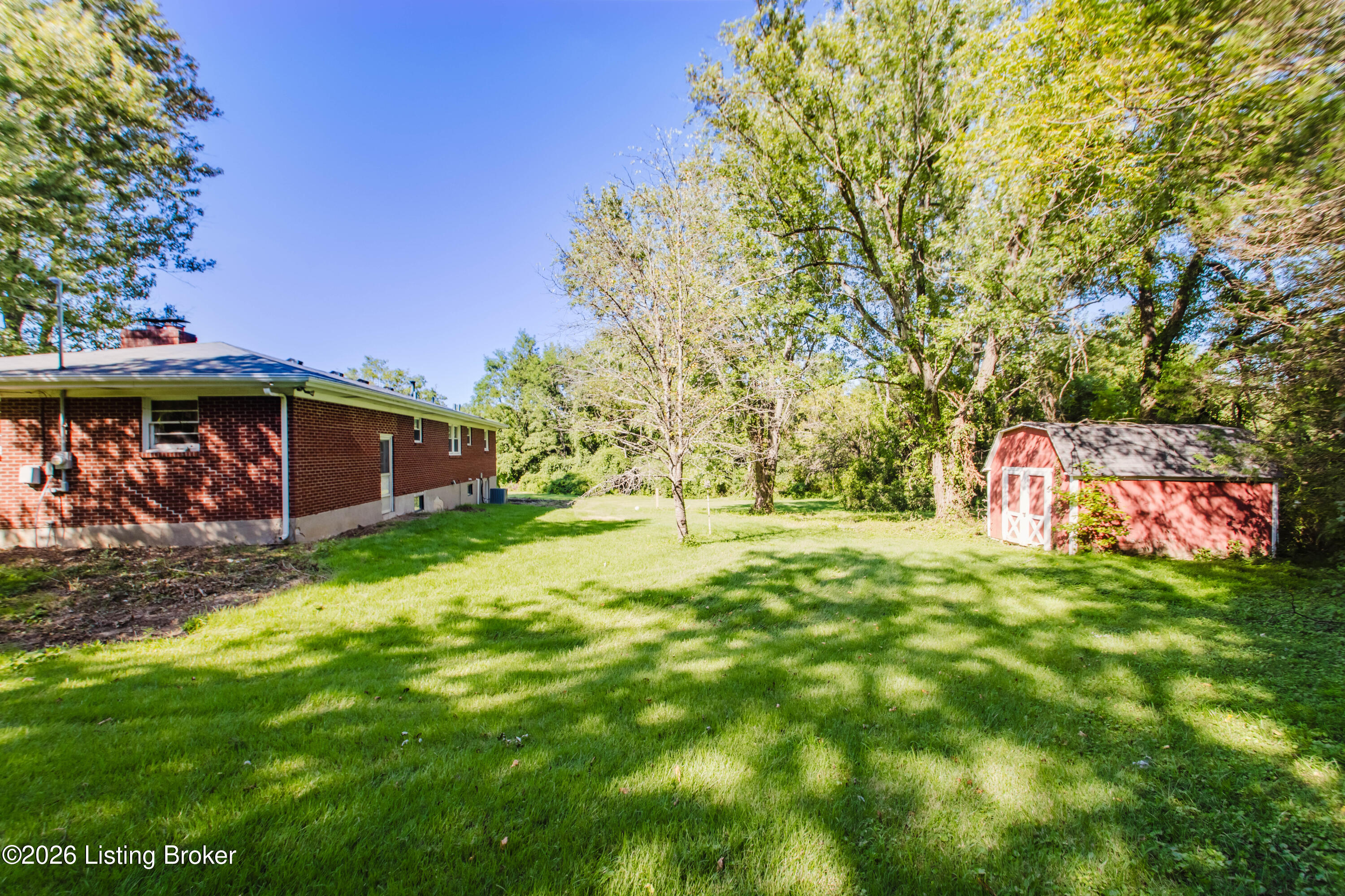 10122 Mary Dell Ln Property Photo 28