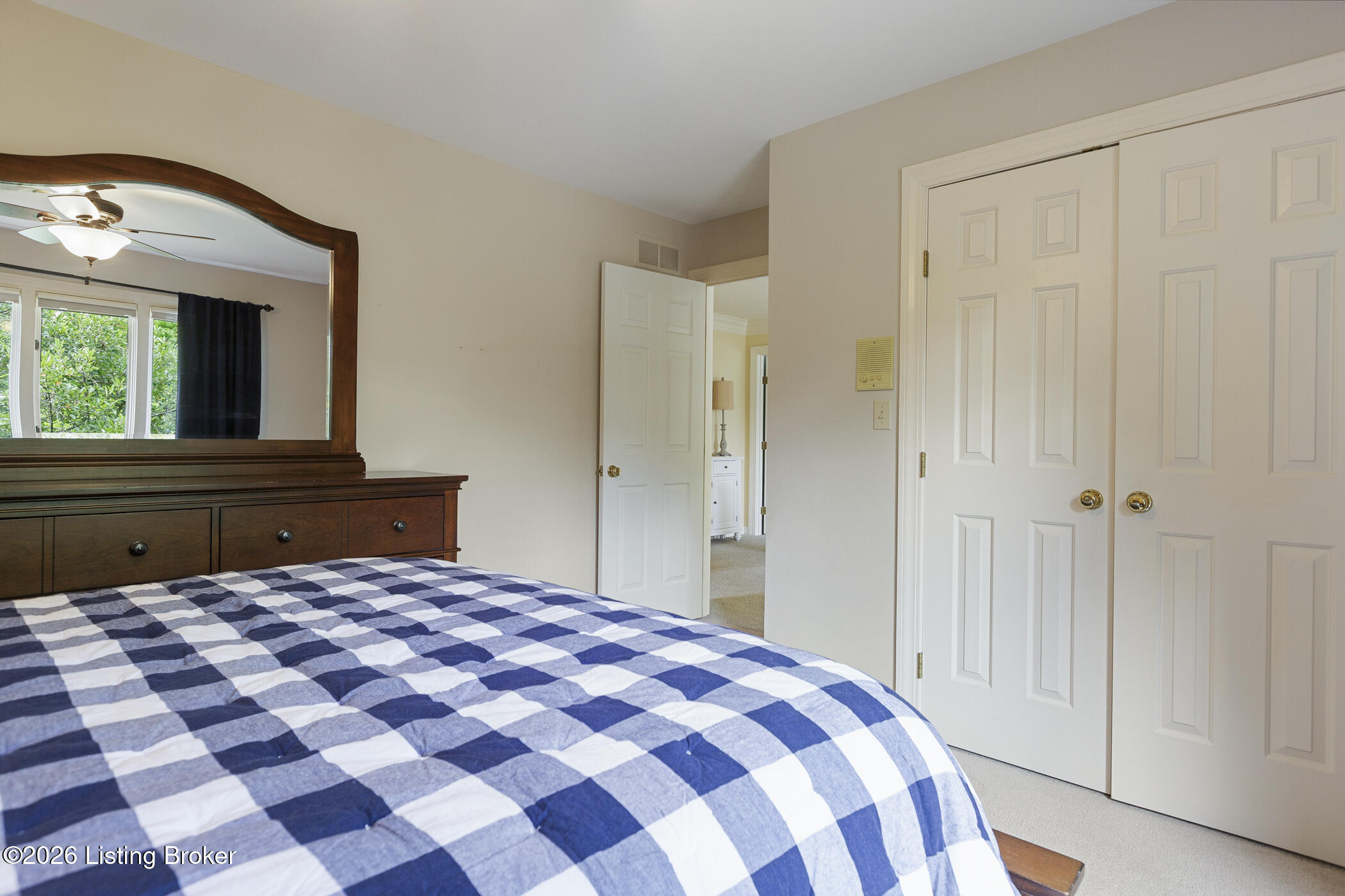 800 Lake Forest Pkwy Property Photo 38