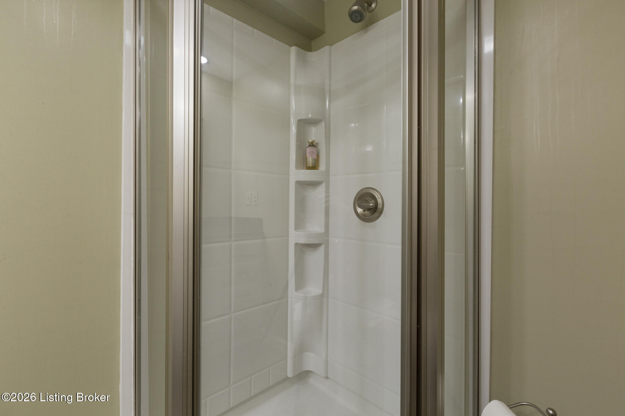 800 Lake Forest Pkwy Property Photo 50