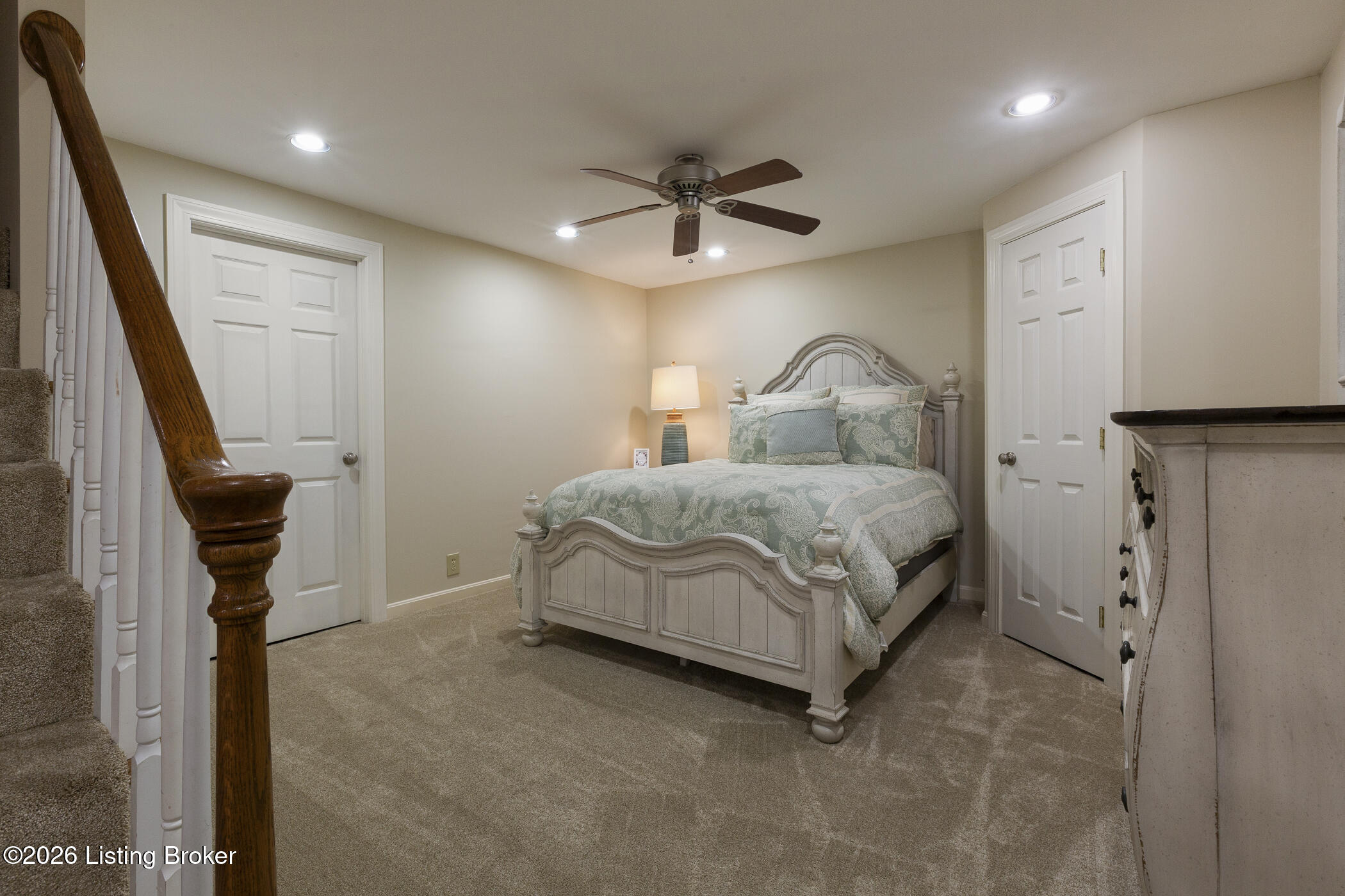 800 Lake Forest Pkwy Property Photo 51