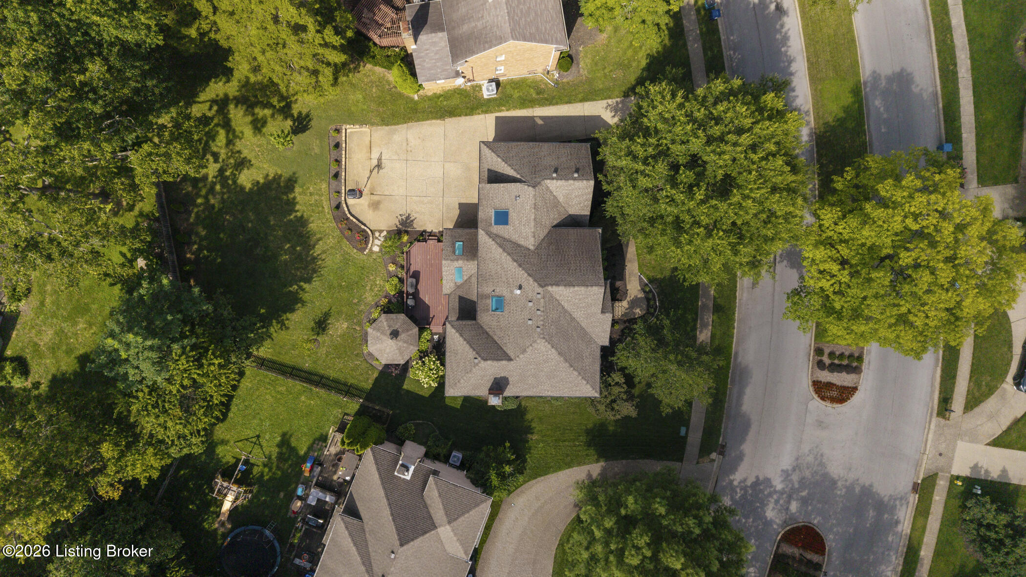 800 Lake Forest Pkwy Property Photo 62