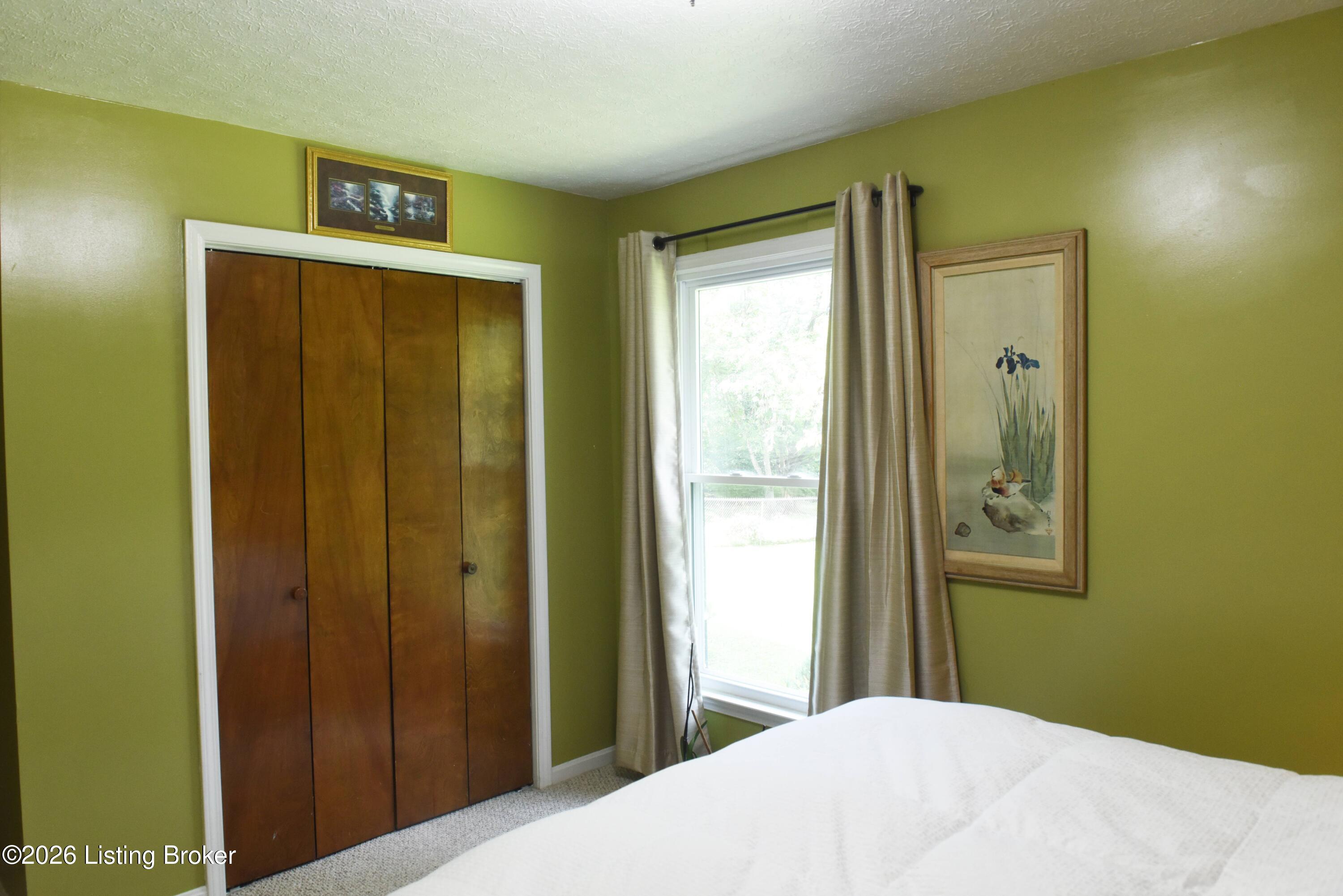 105 Andrea Ct Property Photo 21