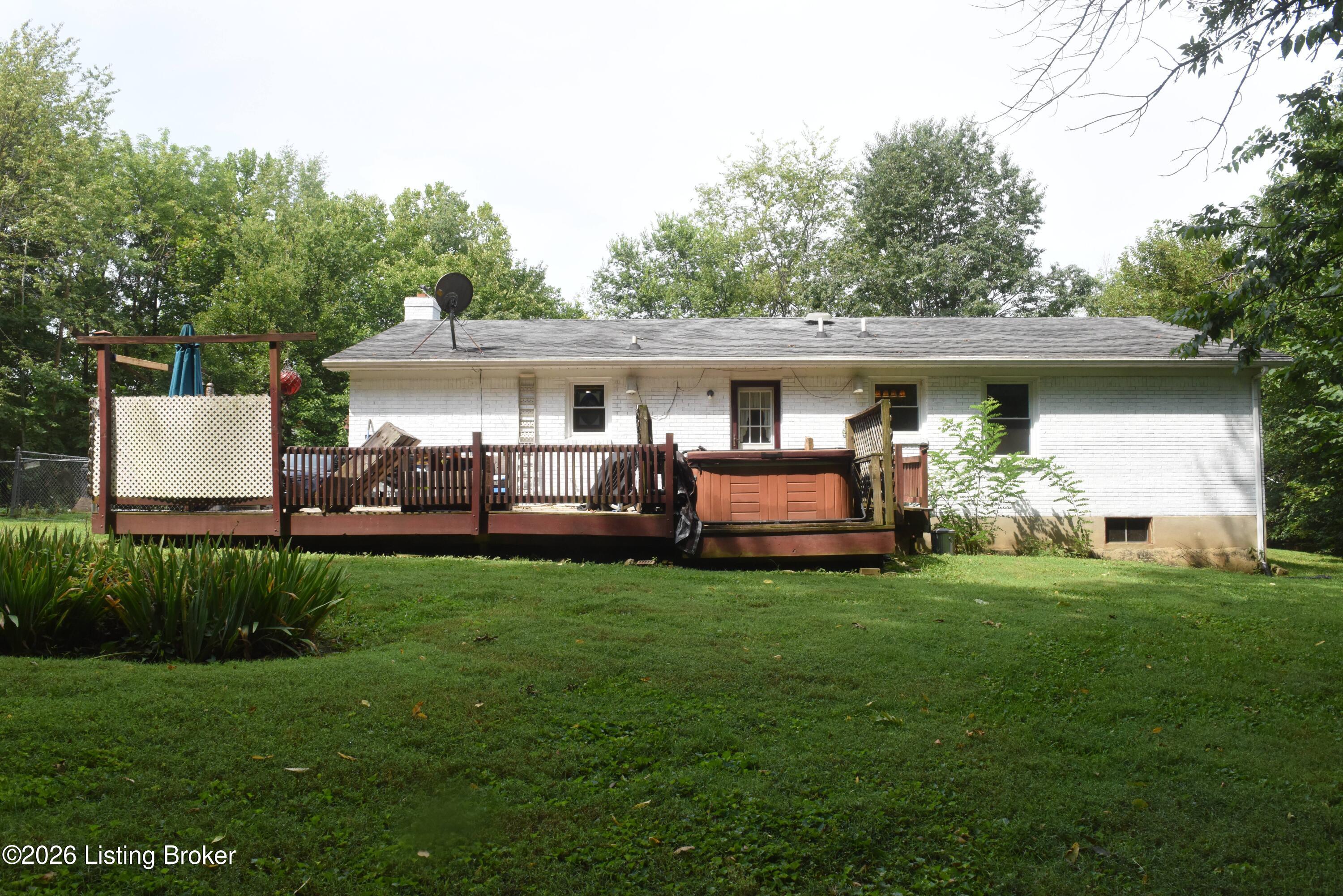 105 Andrea Ct Property Photo 35