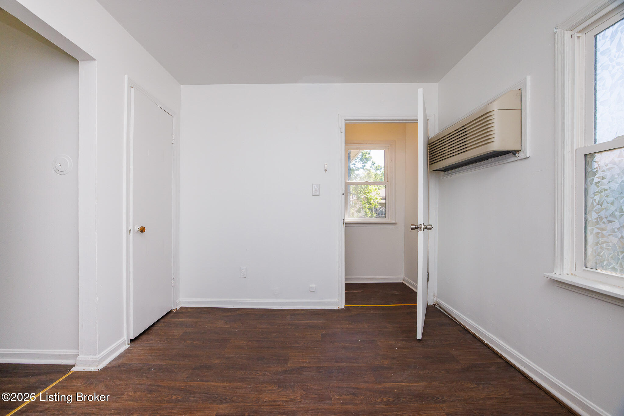 1238 Ormsby Ct Property Photo 73
