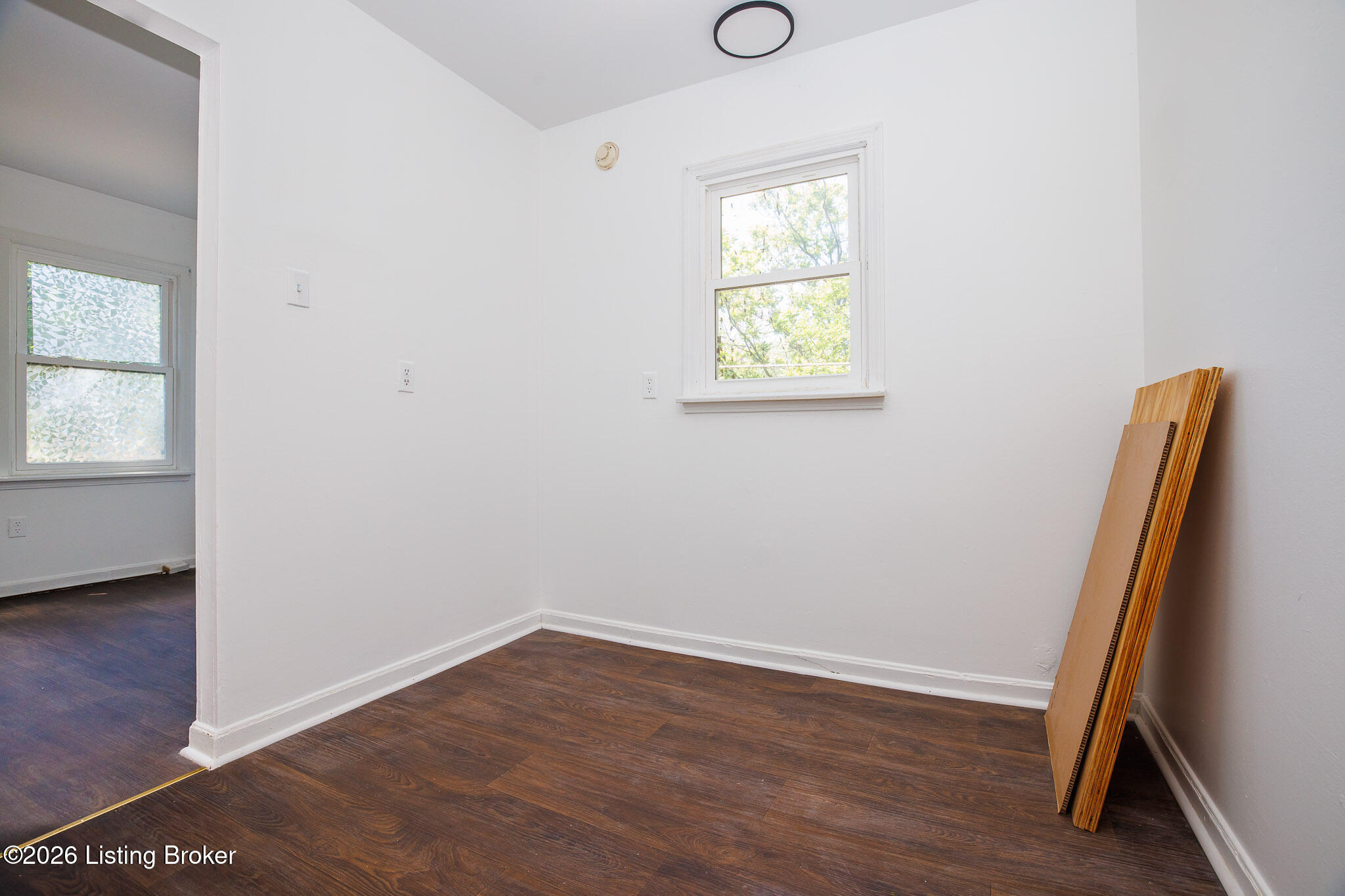 1238 Ormsby Ct Property Photo 76