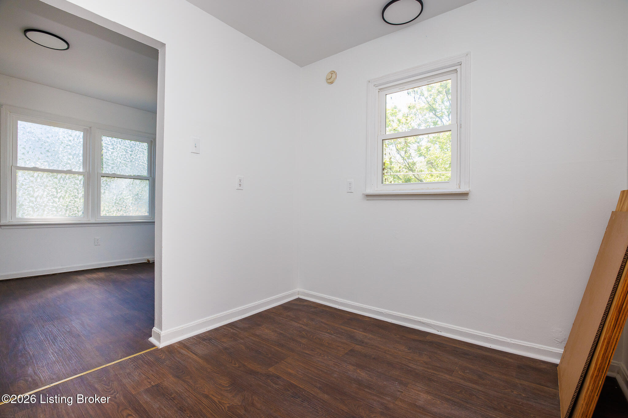 1238 Ormsby Ct Property Photo 77