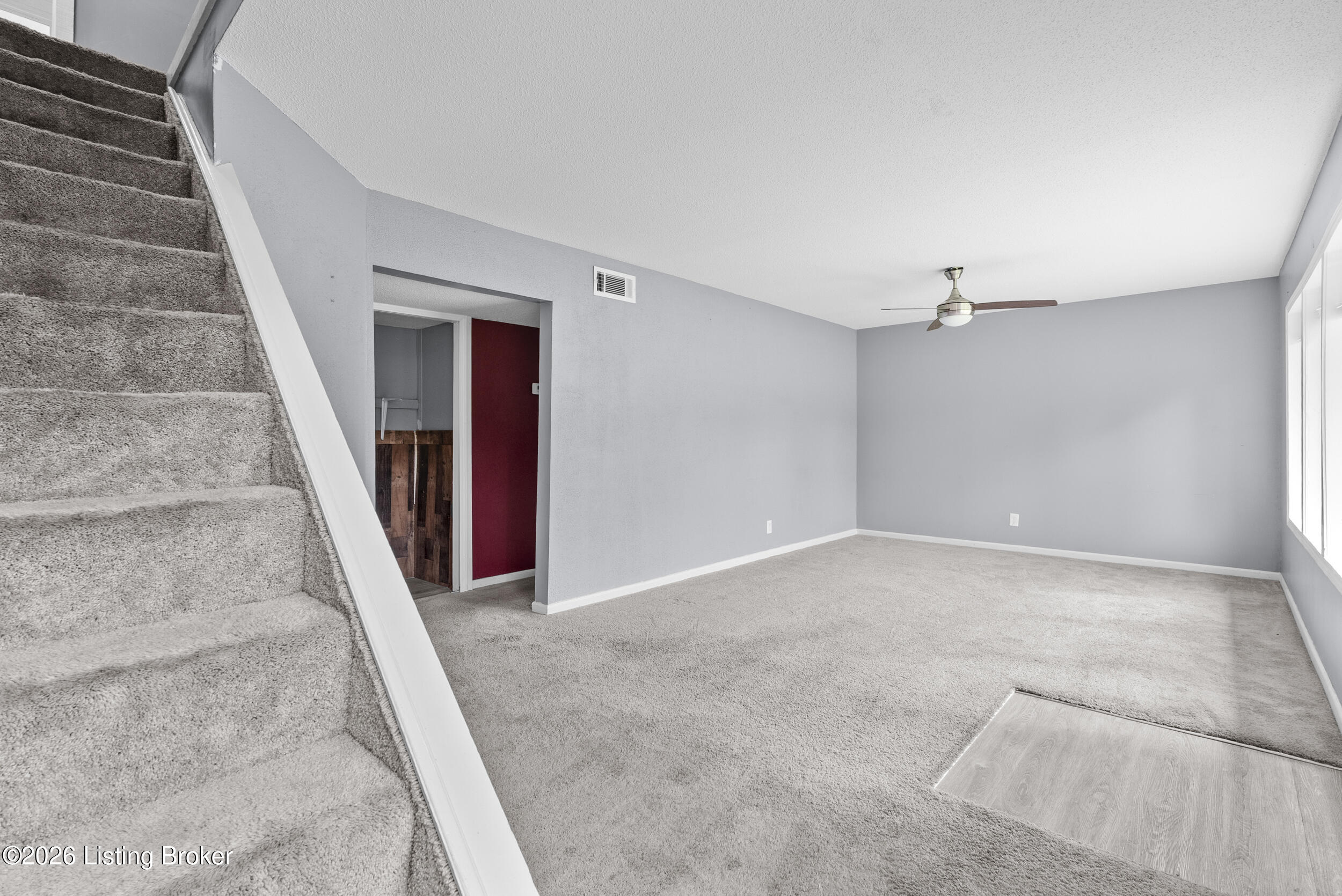 9903 Ponder Ln Property Photo 3