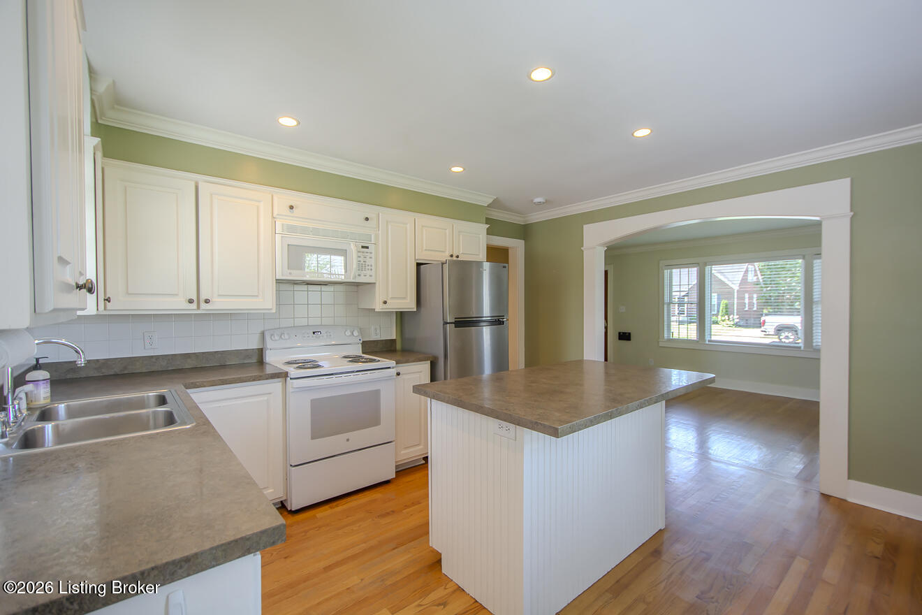 2901 Dartmouth Ave Property Photo 8