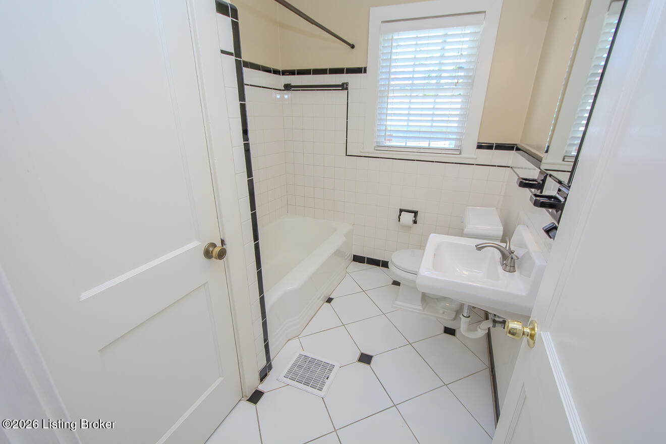 2901 Dartmouth Ave Property Photo 14