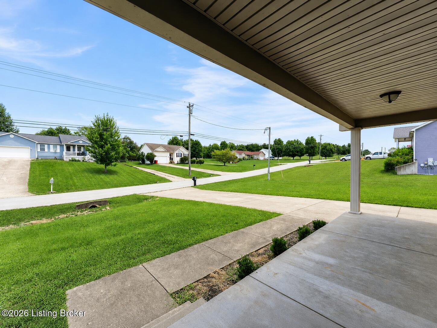 176 Graceland Trail Property Photo 4