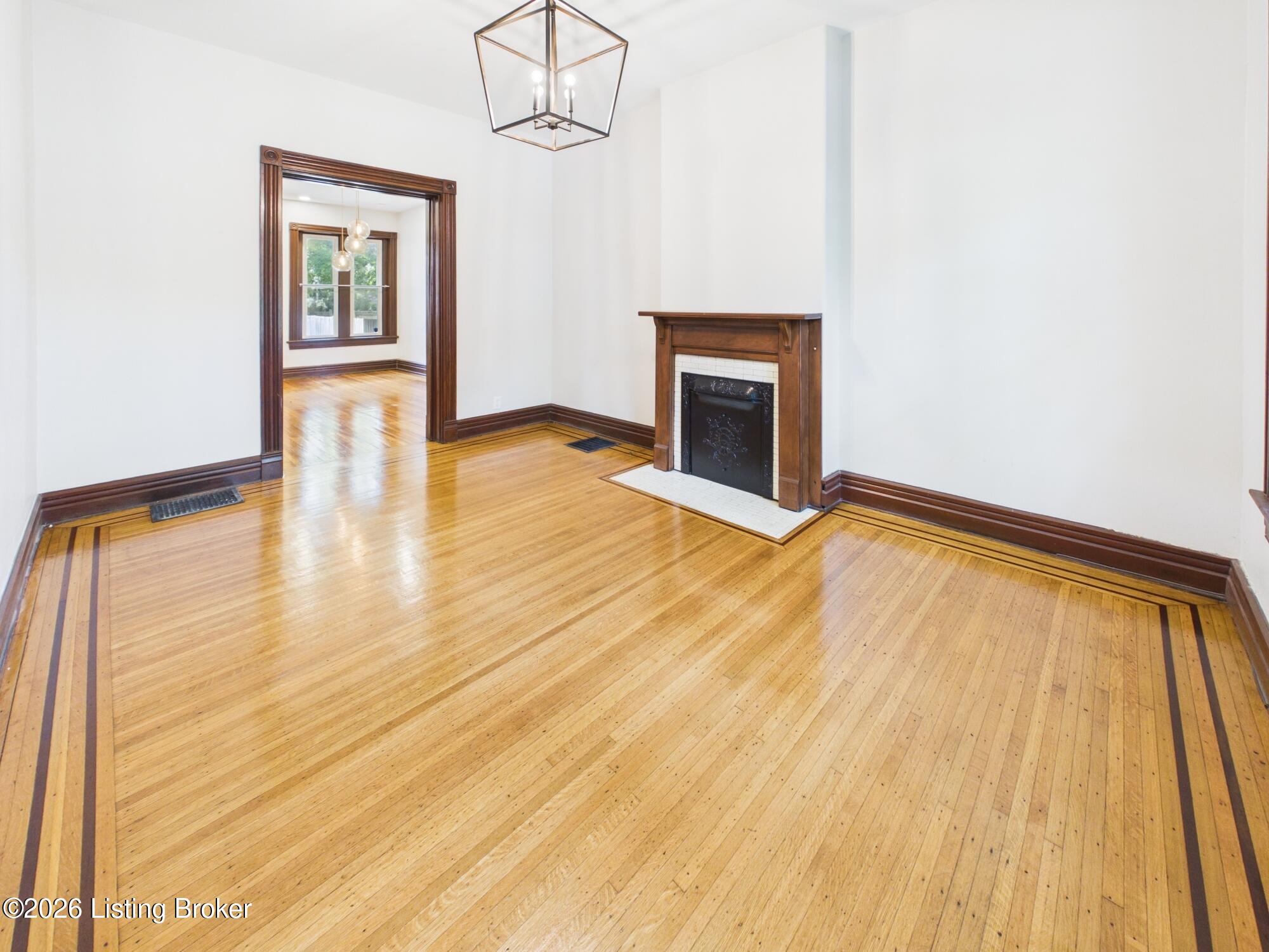 224 St Joseph St Property Photo 9