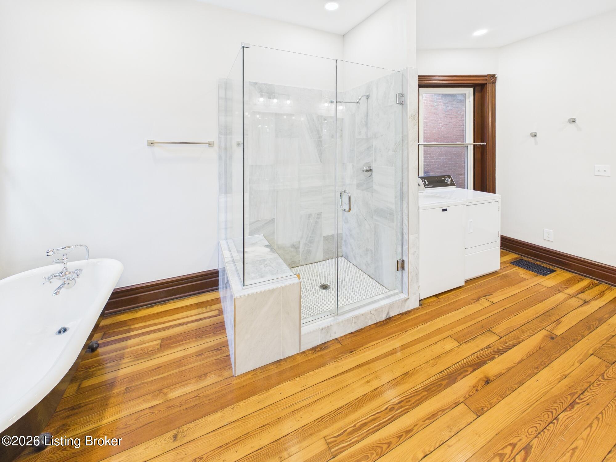 224 St Joseph St Property Photo 43