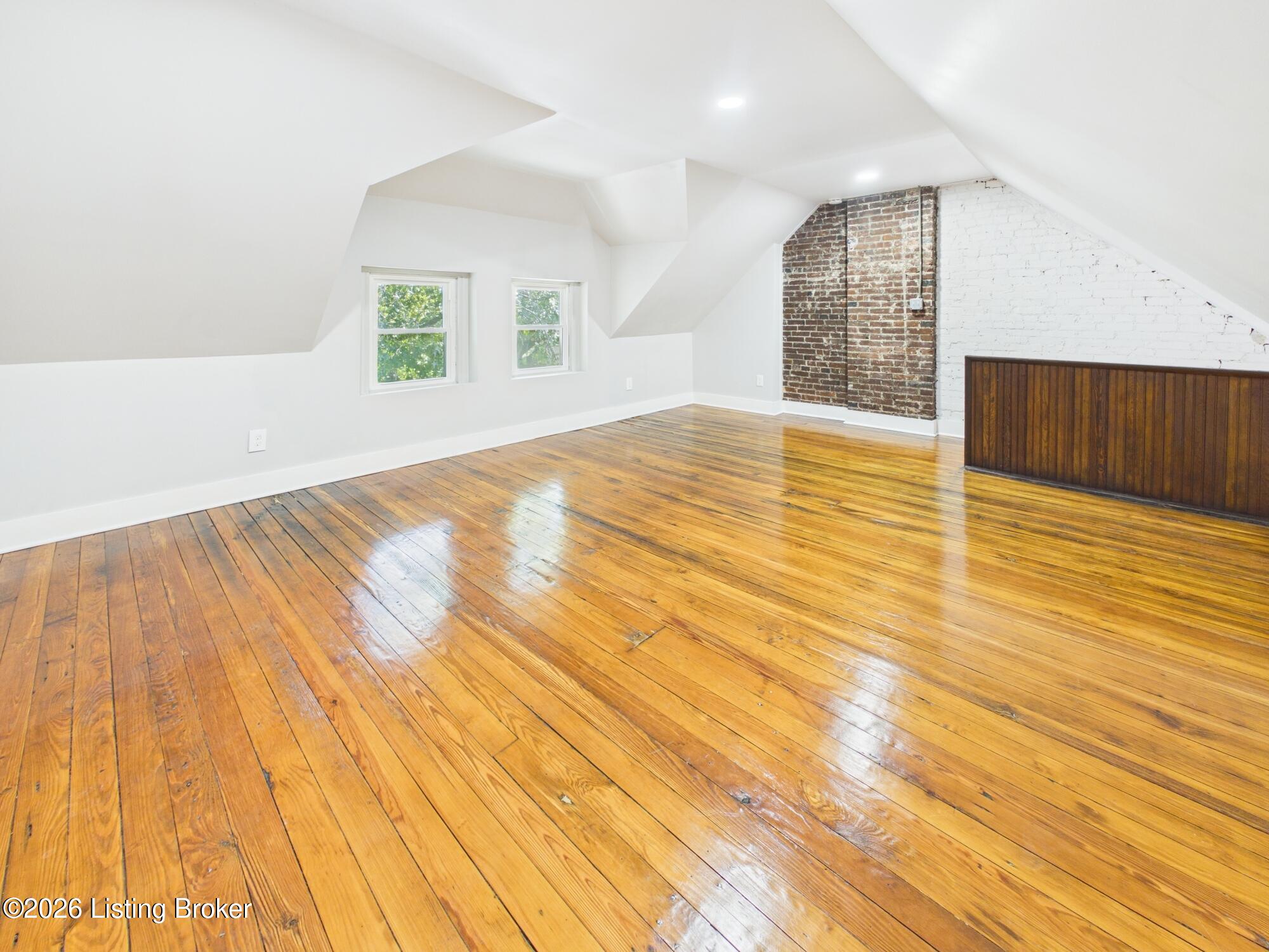 224 St Joseph St Property Photo 56