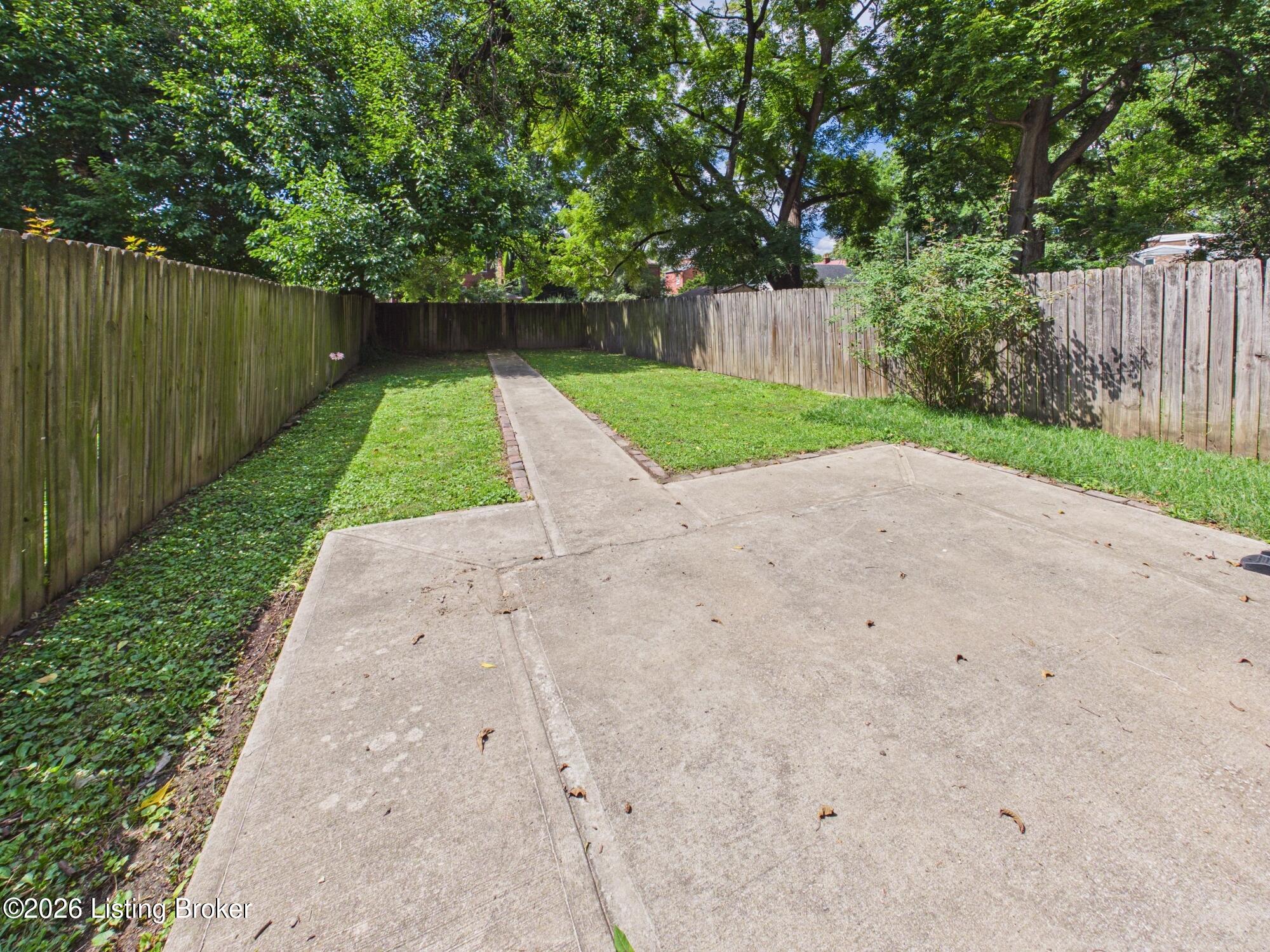 224 St Joseph St Property Photo 60